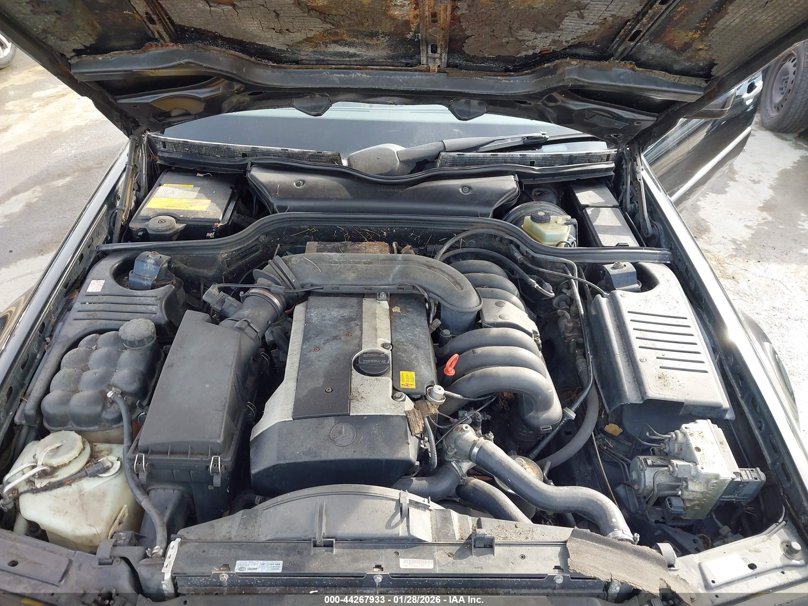 MERCEDES-BENZ SL image 10