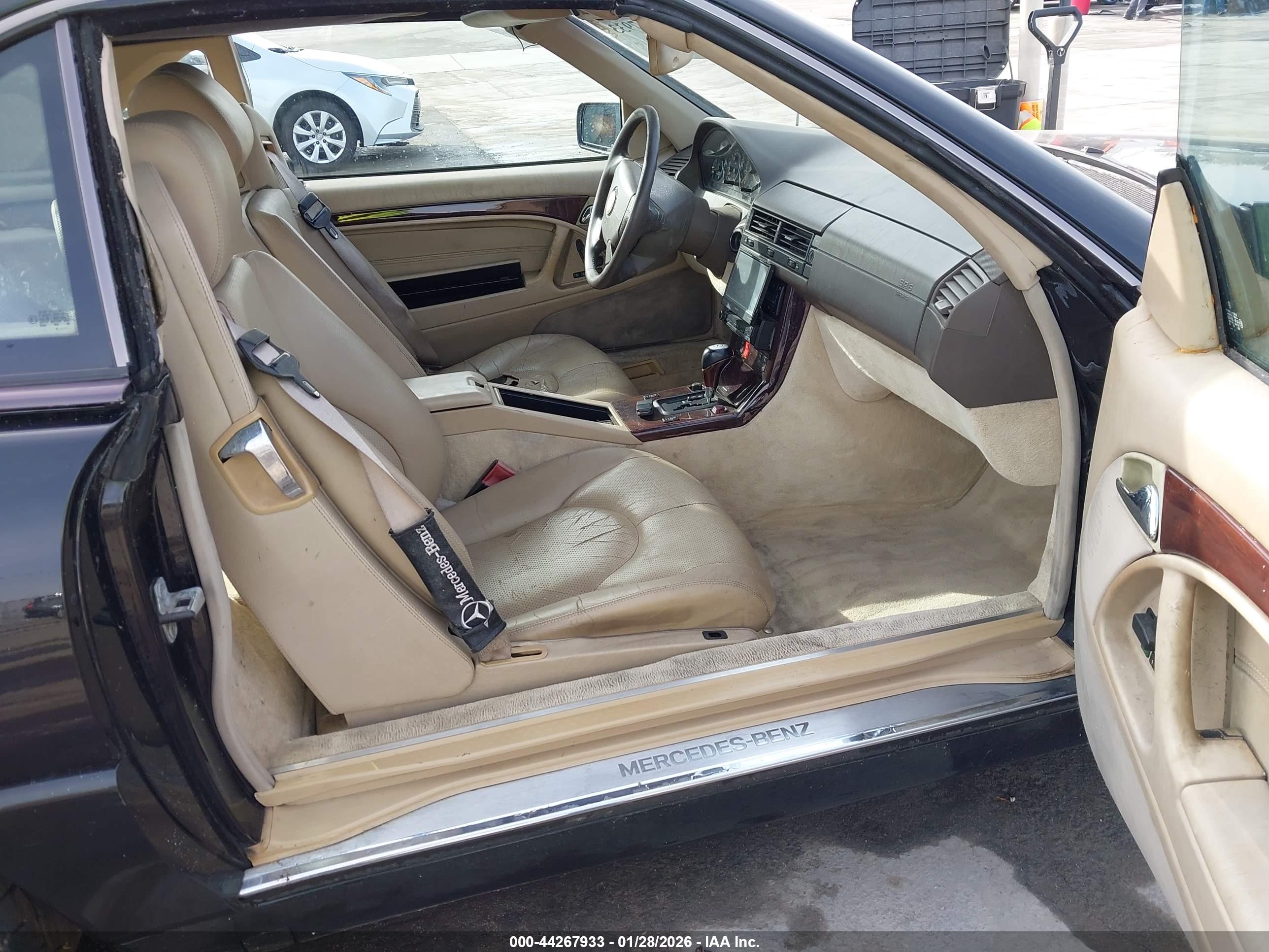 MERCEDES-BENZ SL image 5