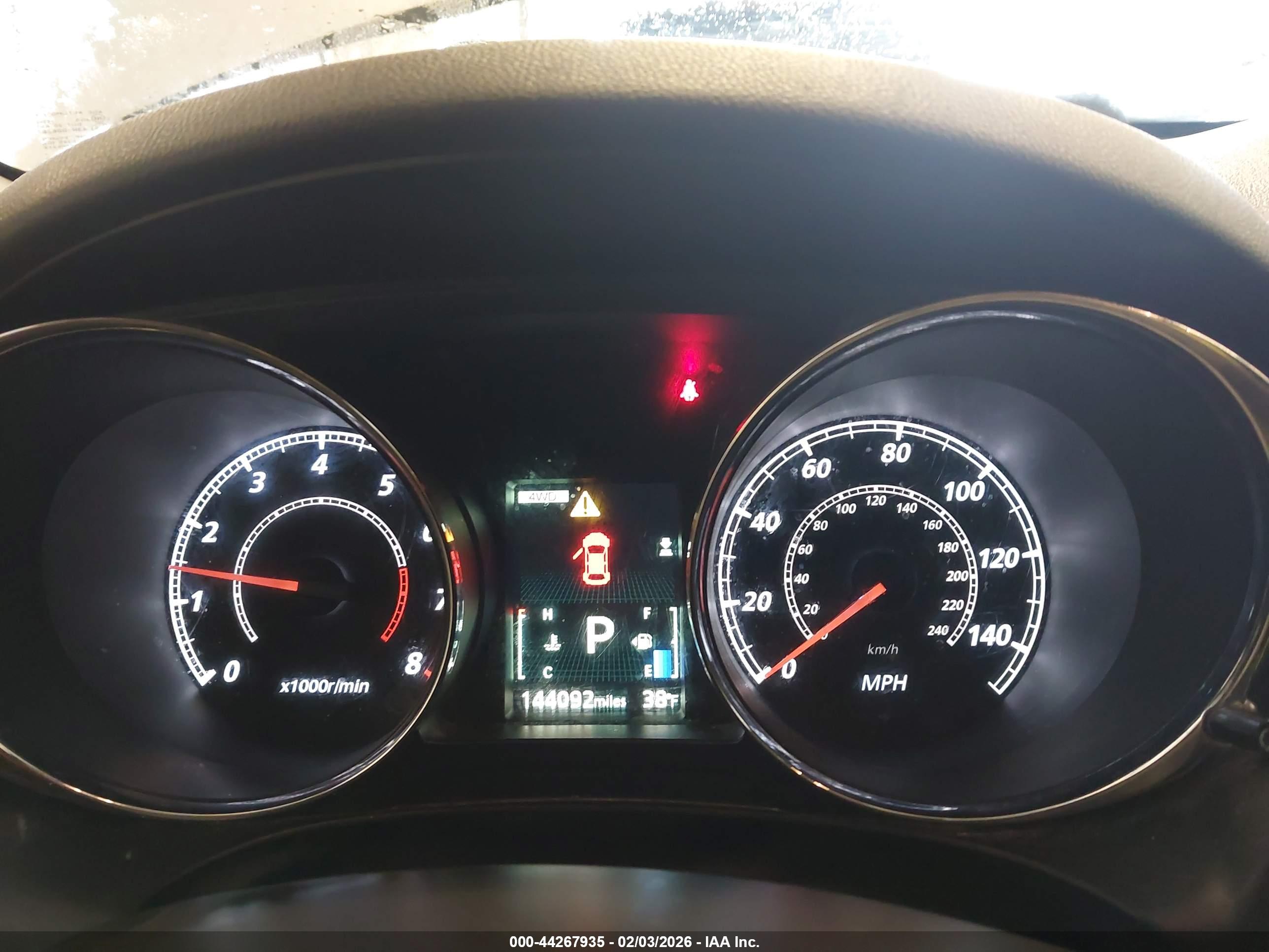 MITSUBISHI OUTLANDER image 7