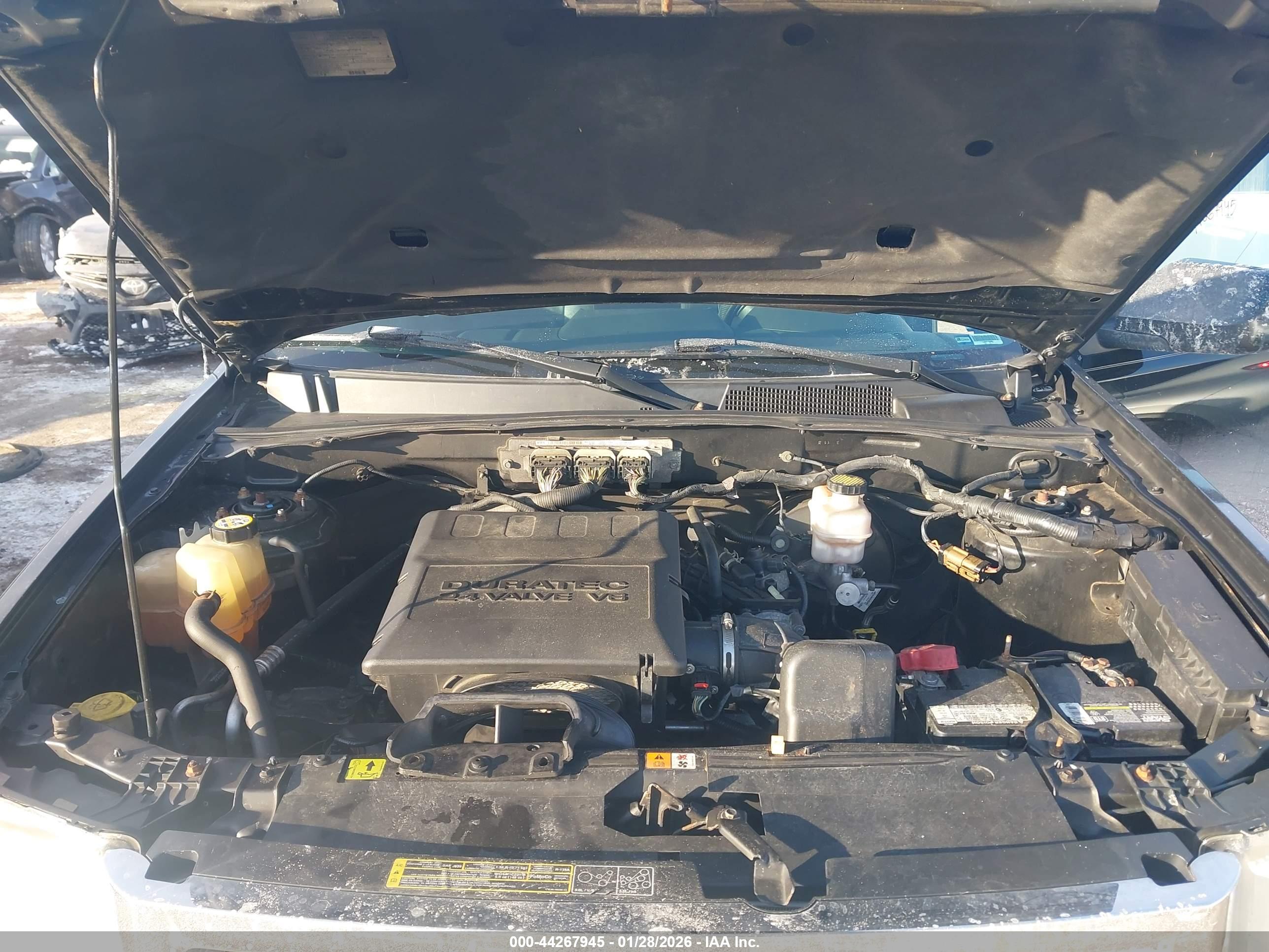 FORD ESCAPE image 10