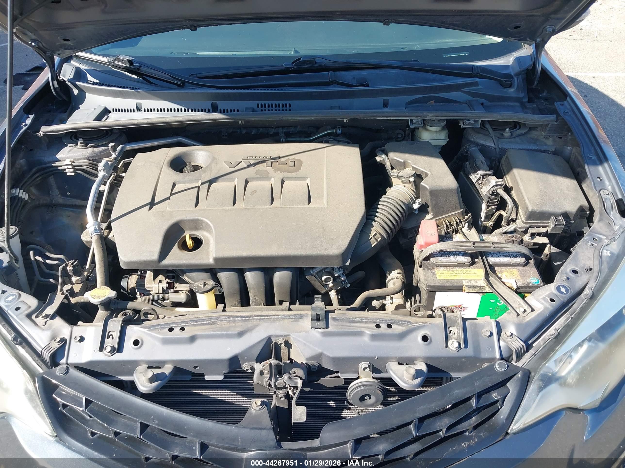 TOYOTA COROLLA image 10