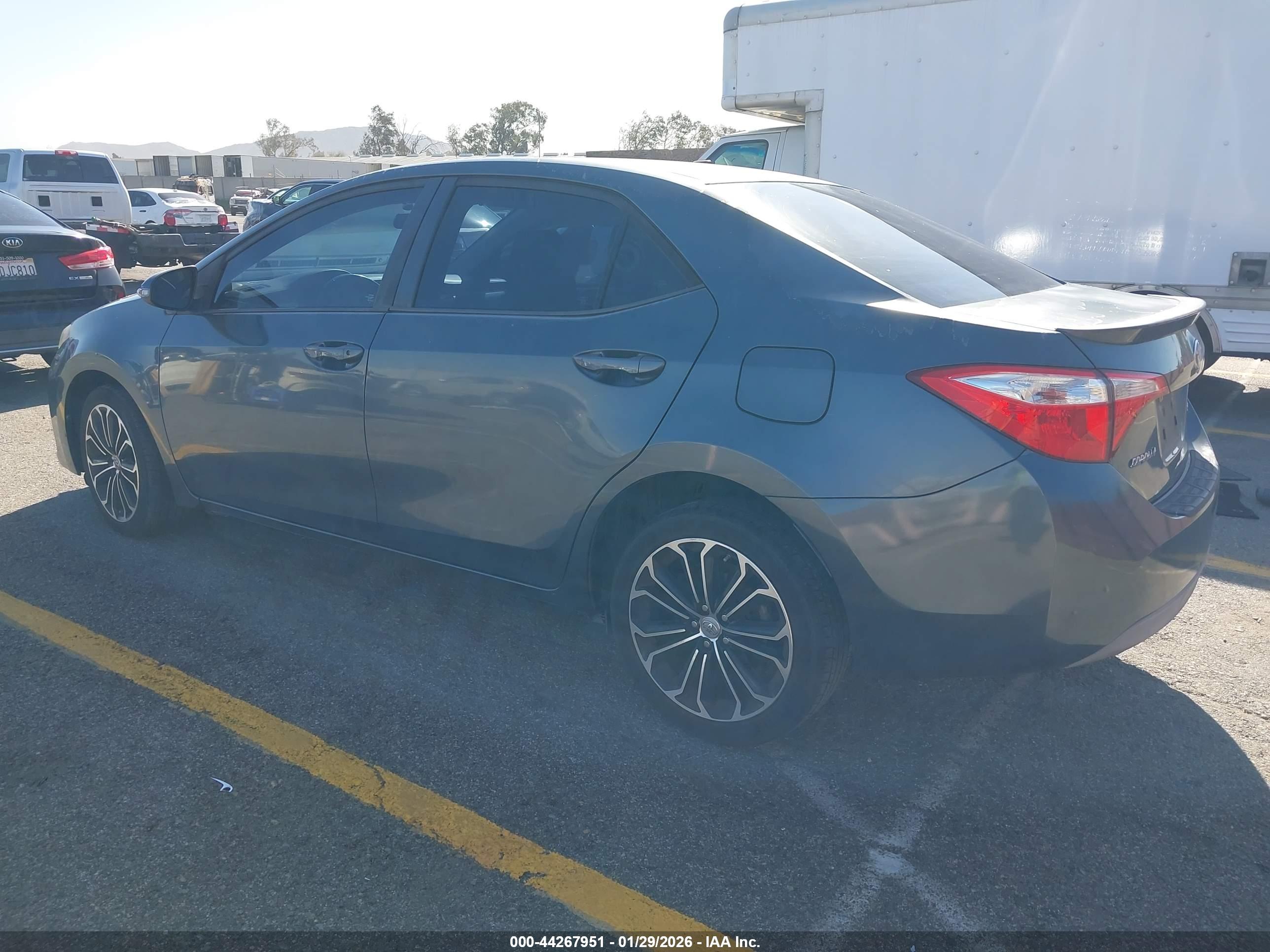 TOYOTA COROLLA image 3