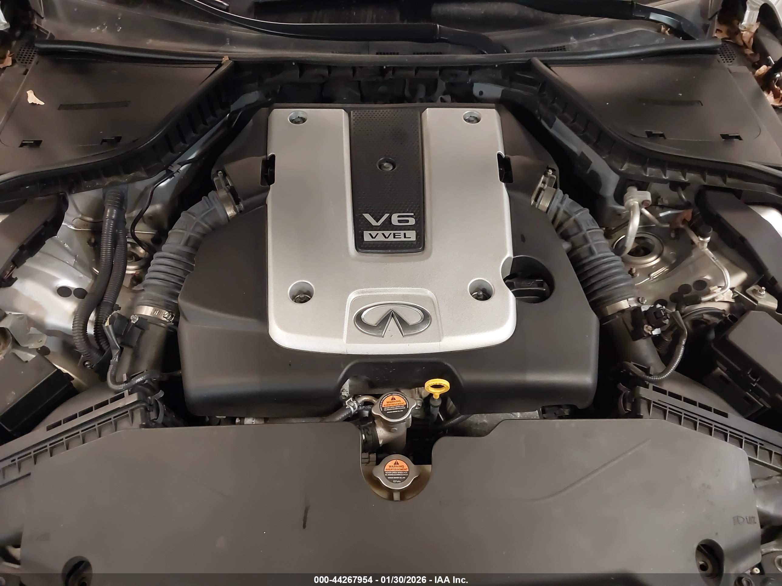 INFINITI Q50 image 10