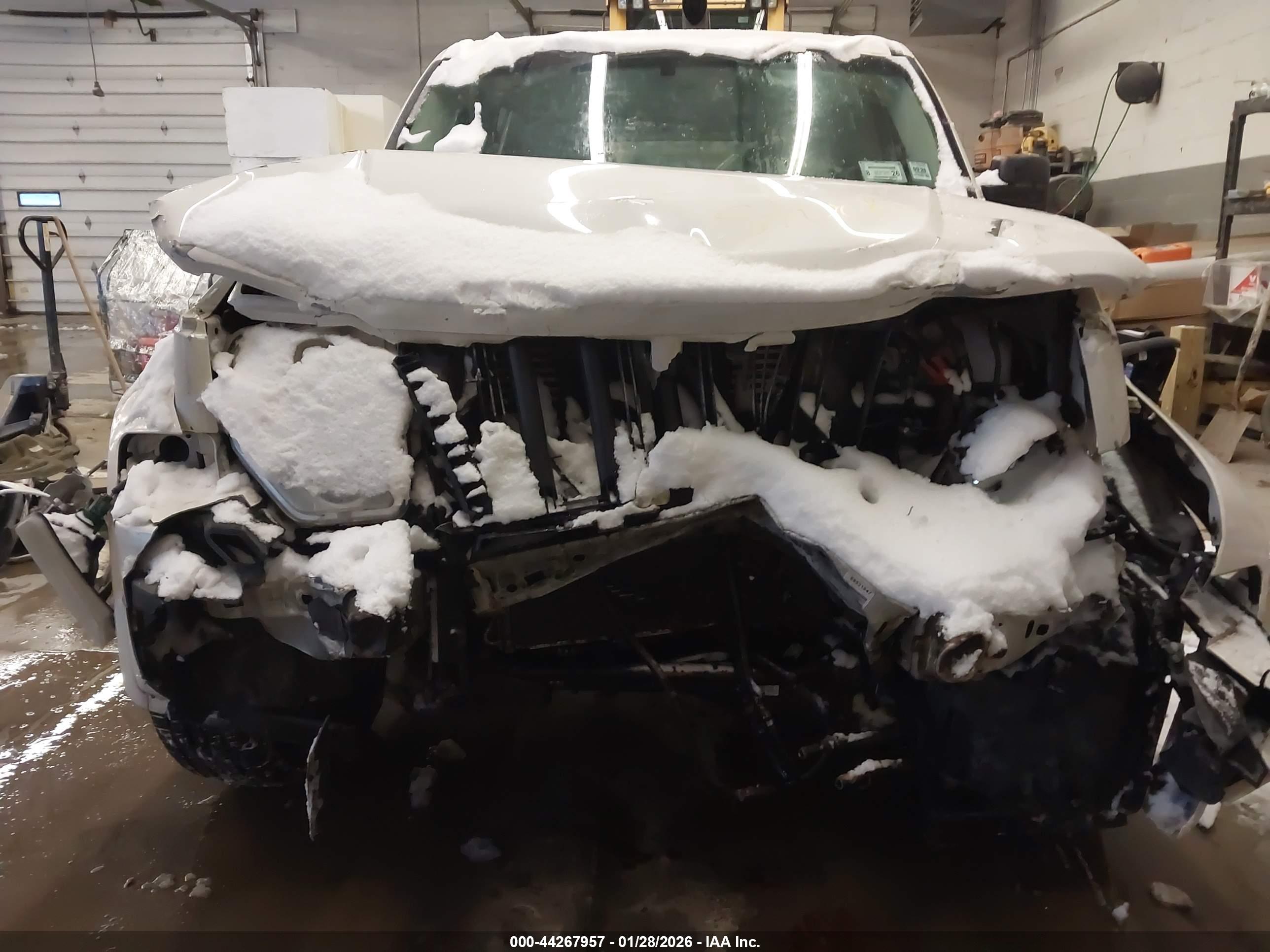 JEEP LIBERTY image 6