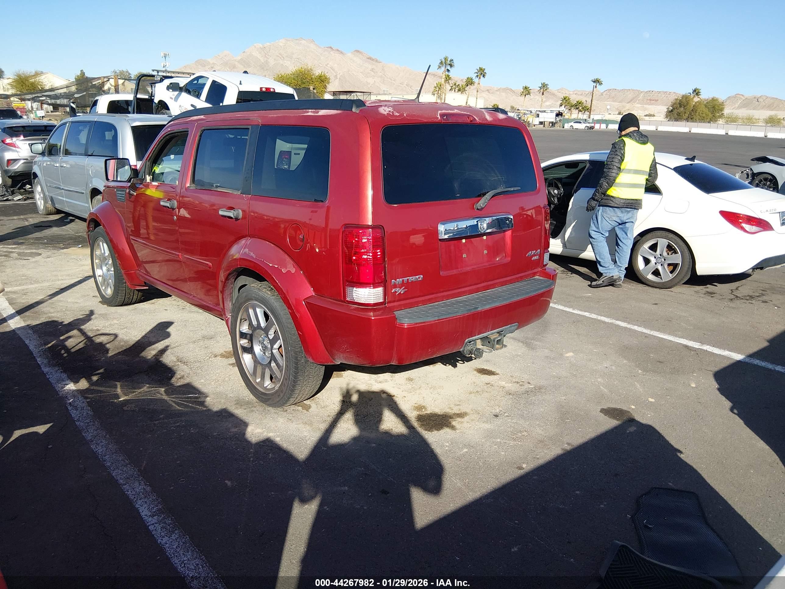 DODGE NITRO image 3