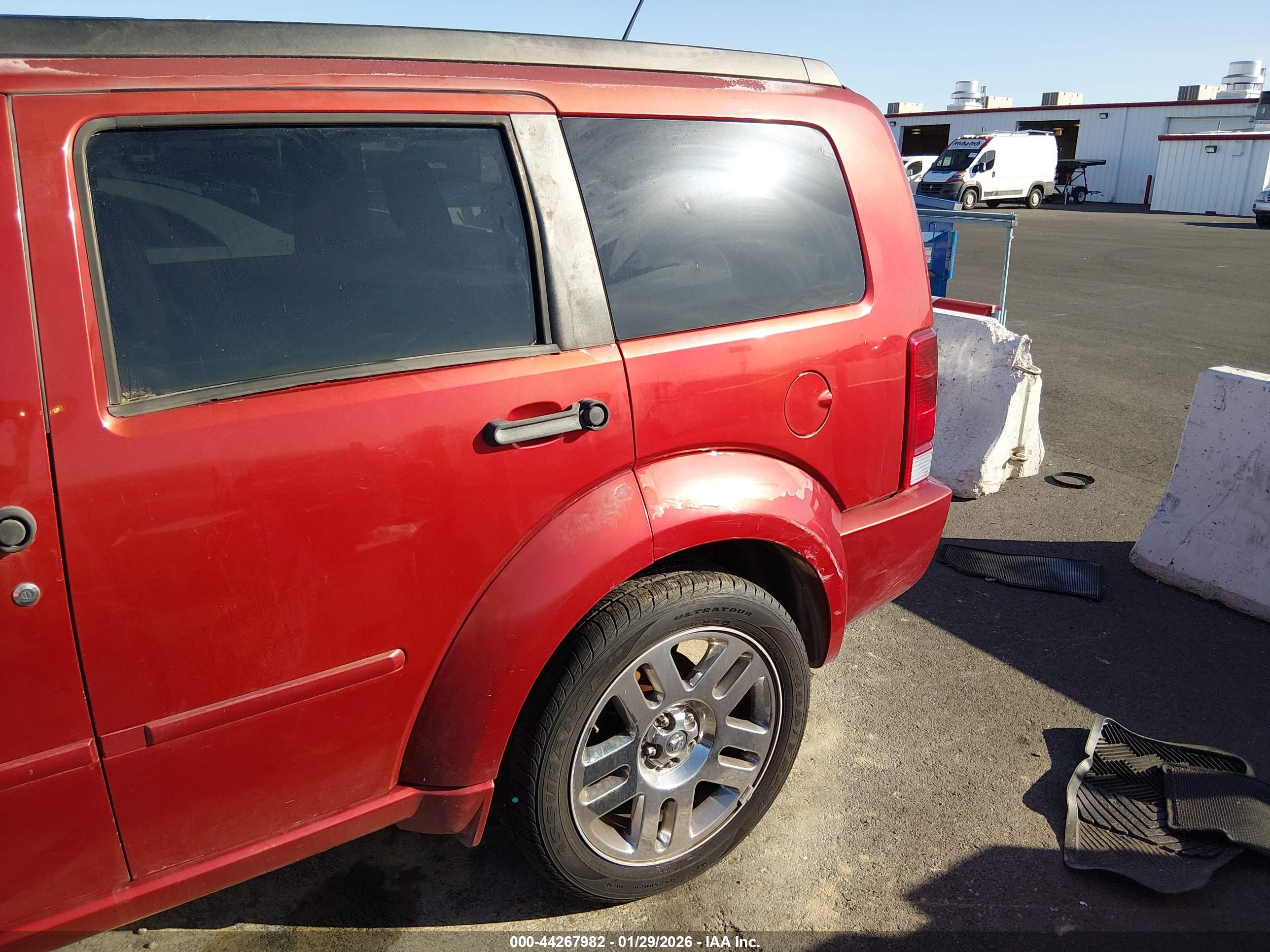 DODGE NITRO image 6