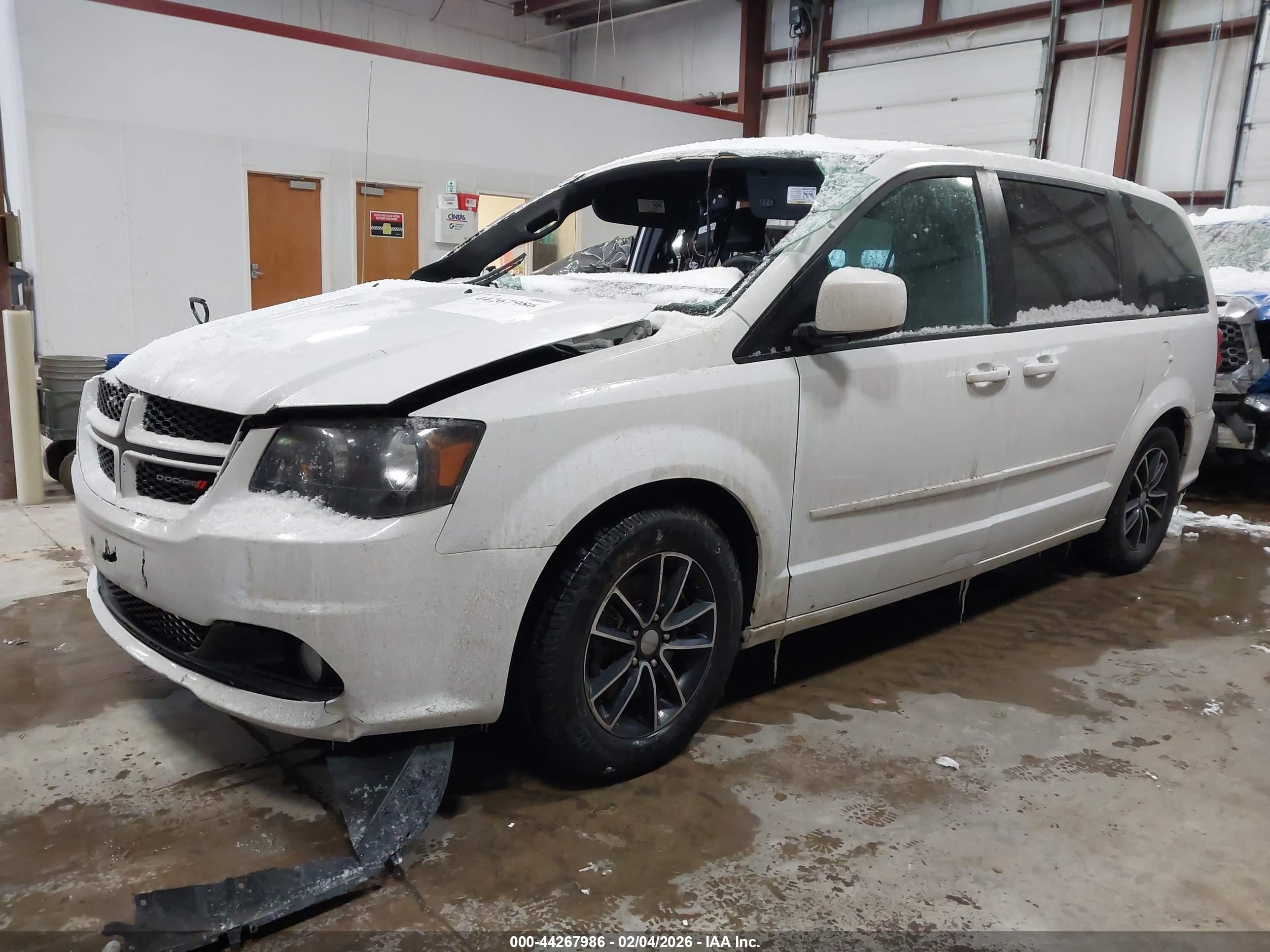 DODGE GRAND image 2