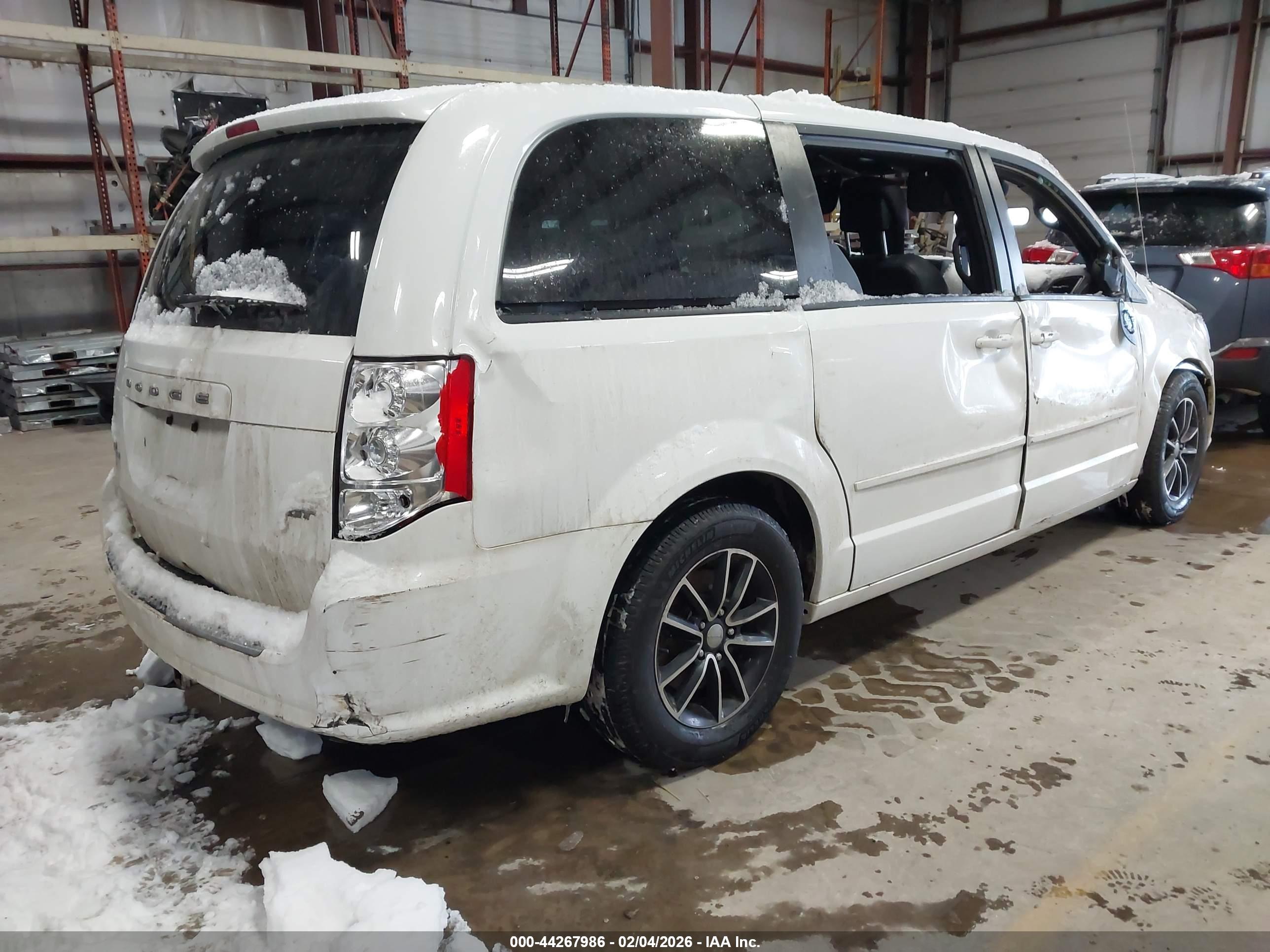 DODGE GRAND image 4