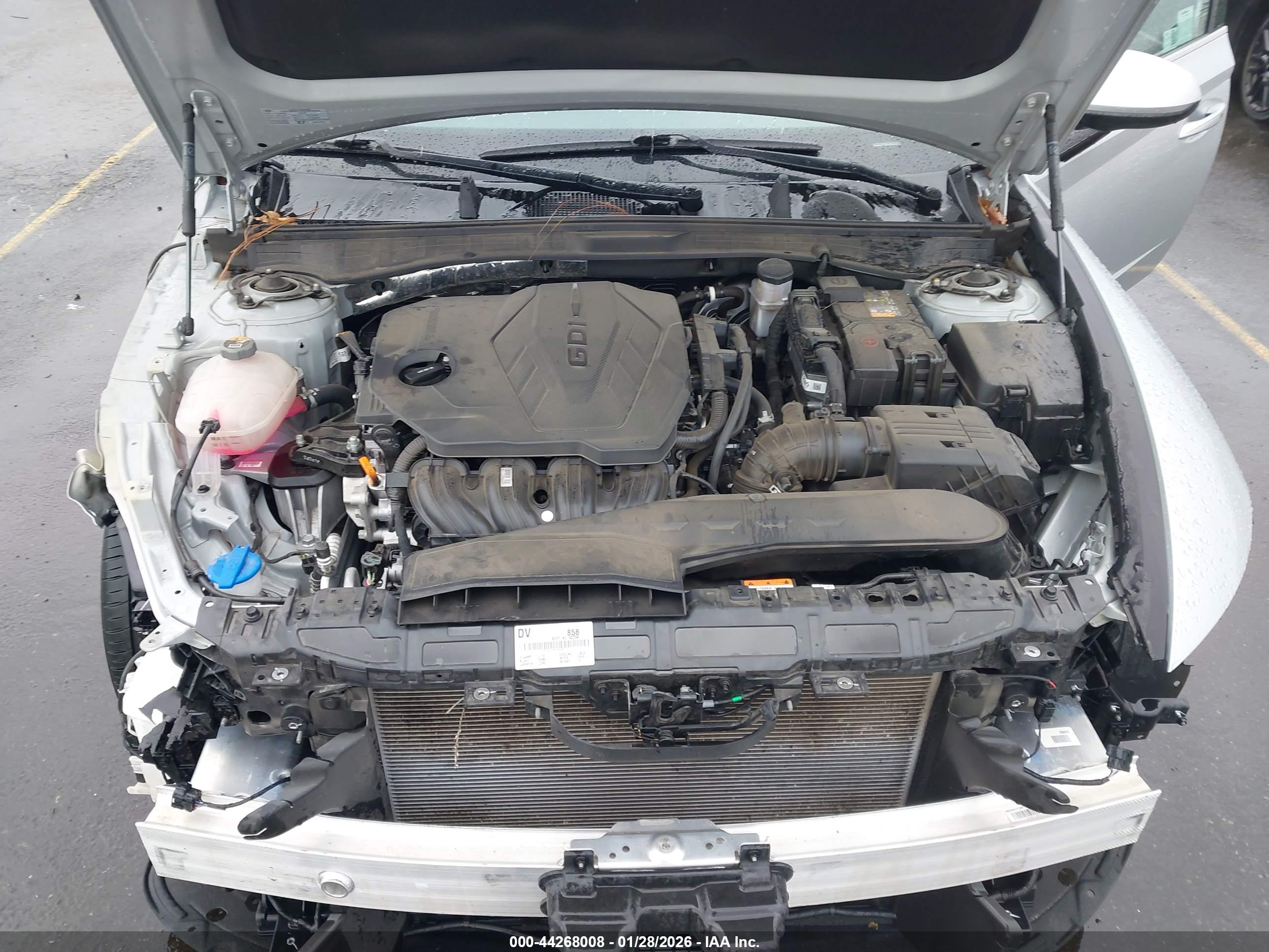 HYUNDAI SONATA image 10