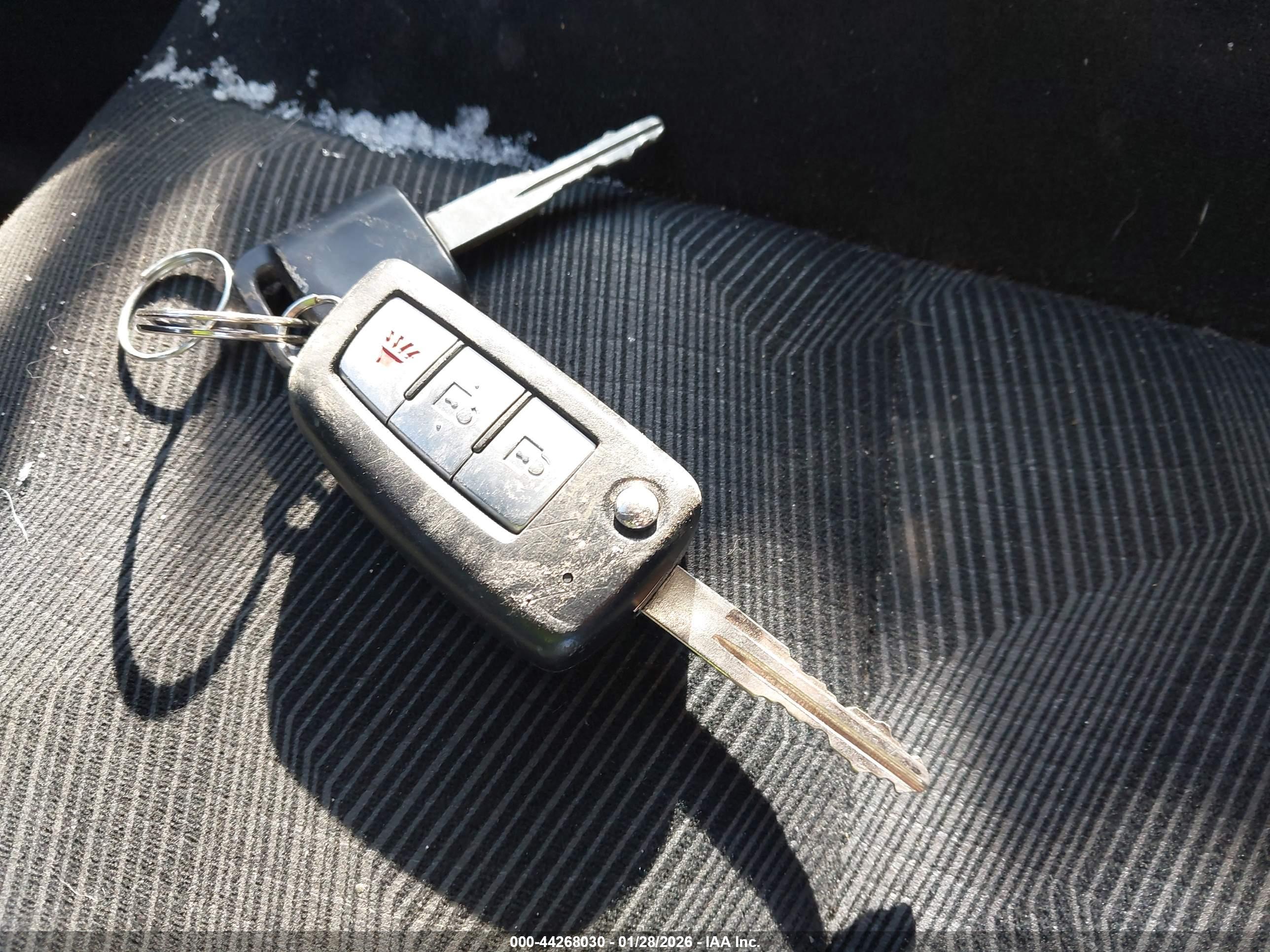NISSAN ROGUE image 11