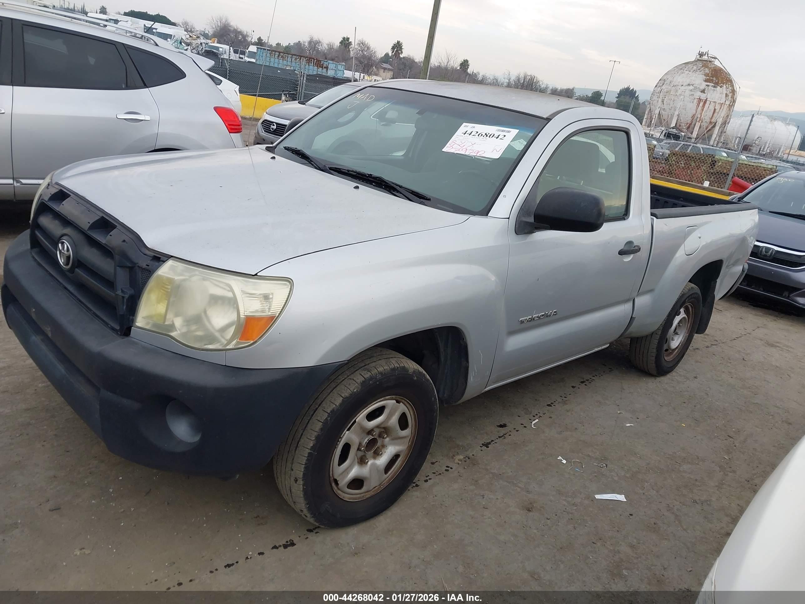 TOYOTA TACOMA image 2