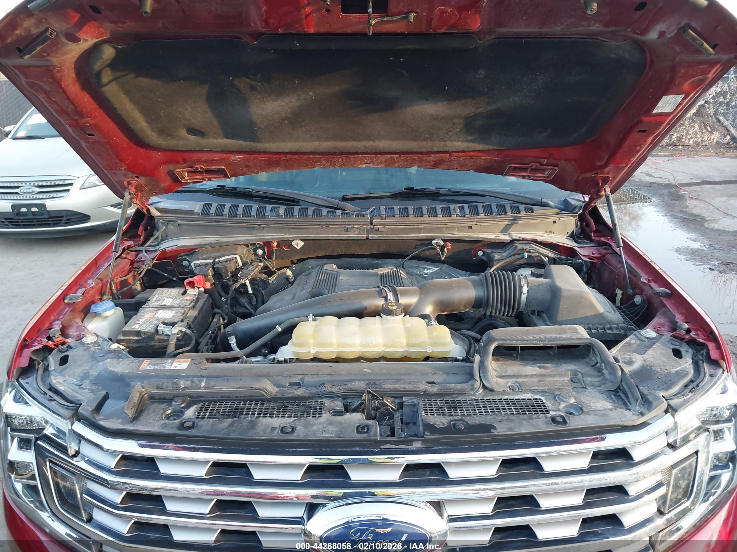 FORD EXPEDITION image 10