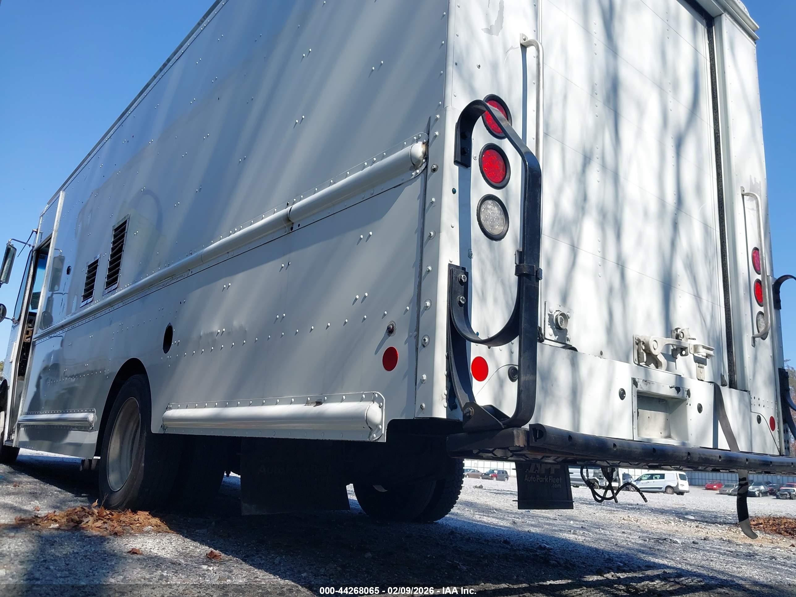 FORD F-59 image 3