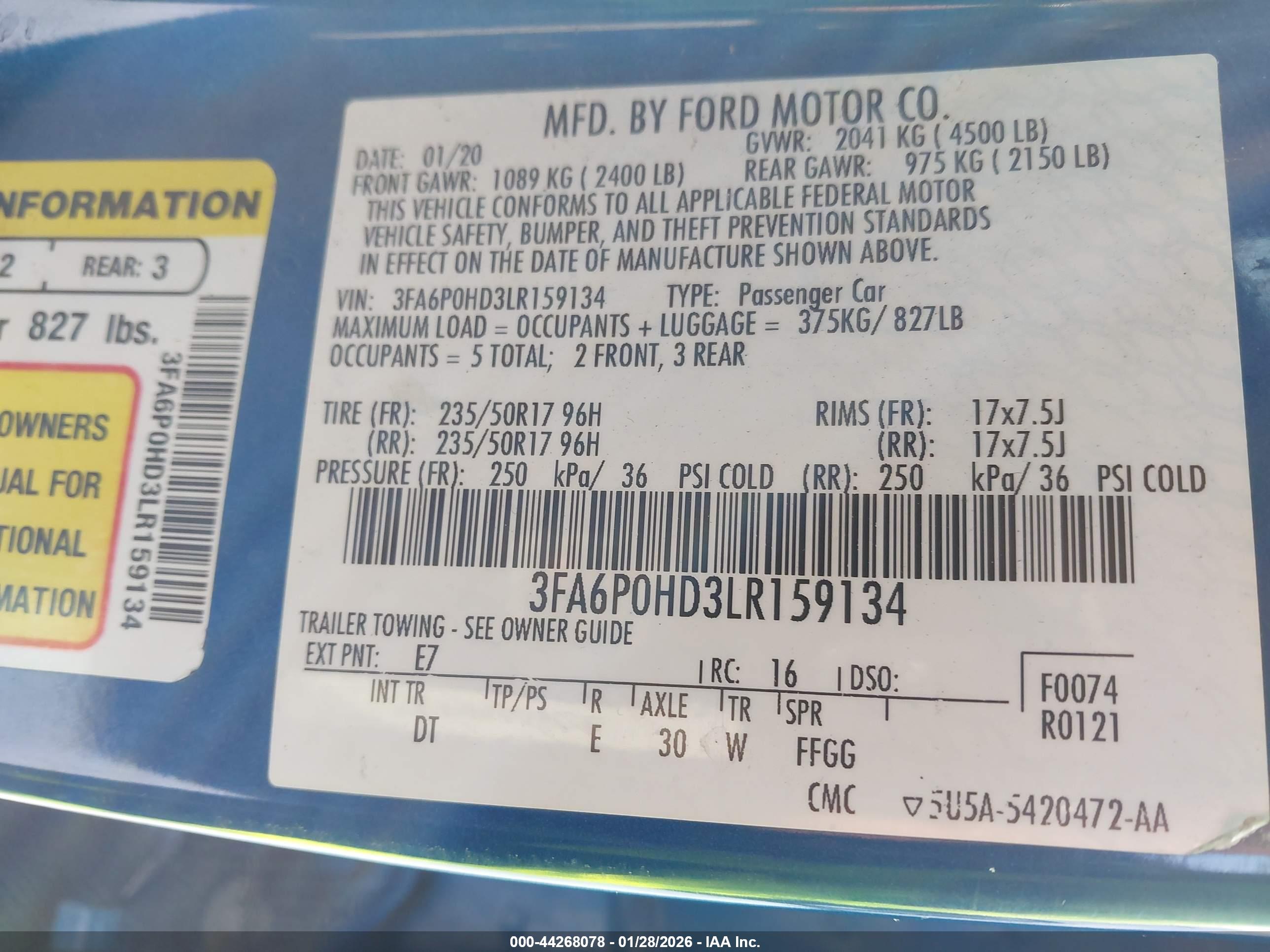 FORD FUSION image 9