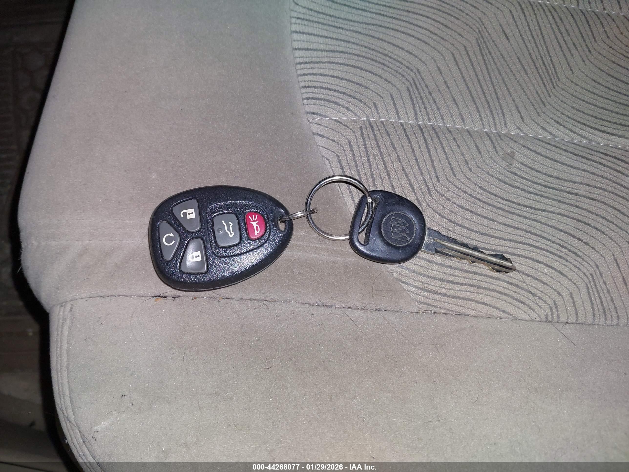 BUICK ENCLAVE image 11