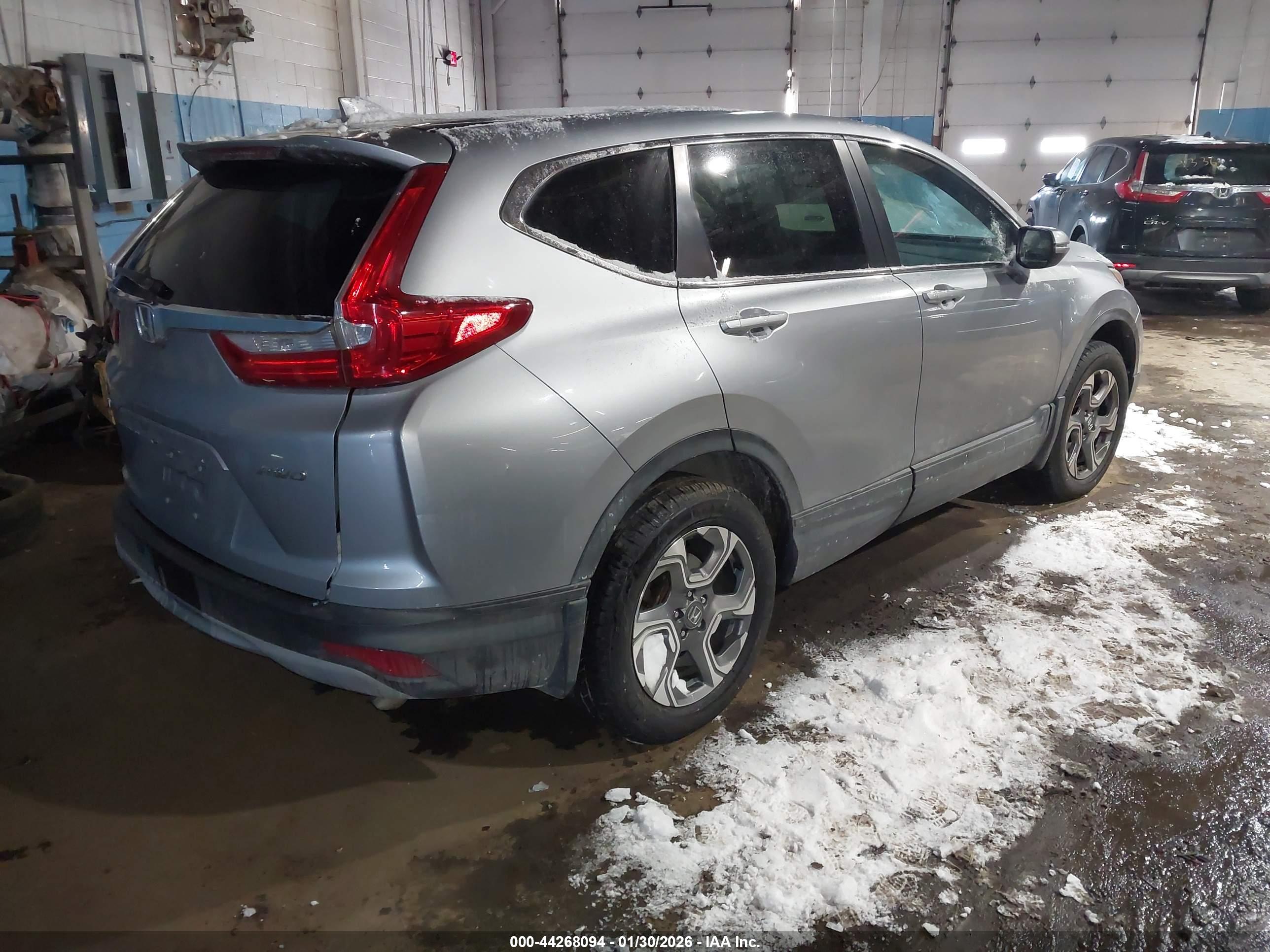 HONDA CR-V image 4