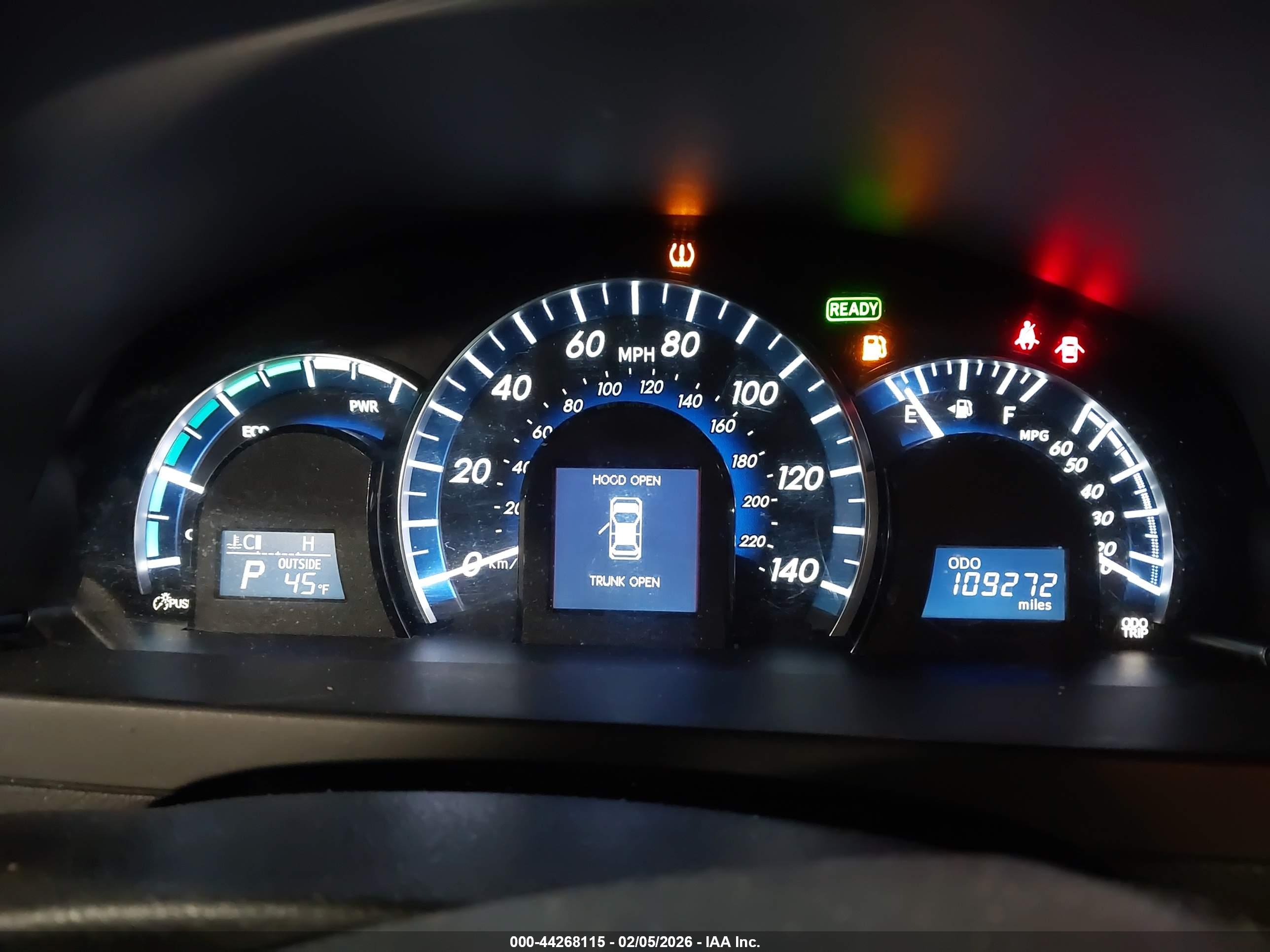 TOYOTA CAMRY image 7