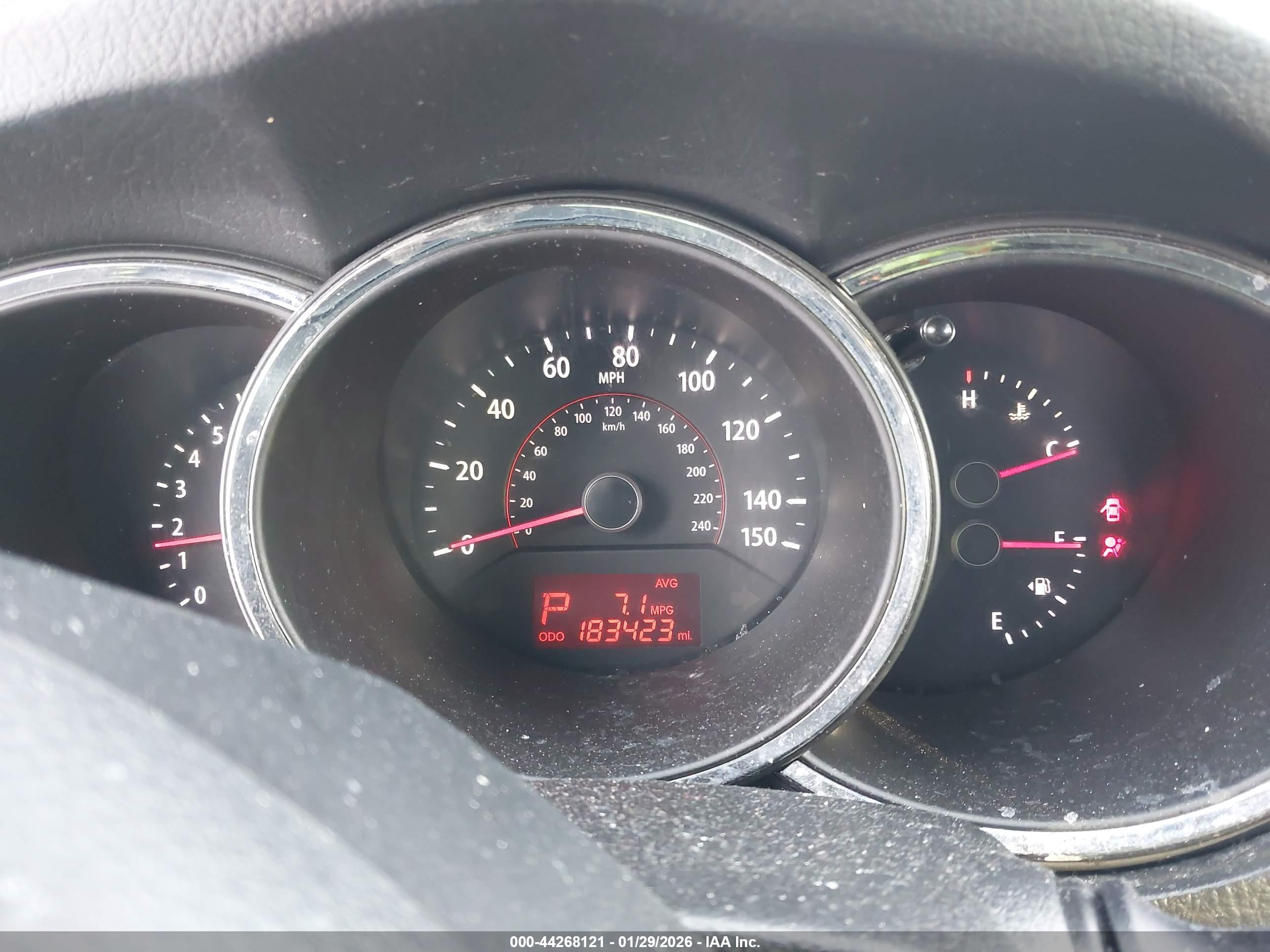 KIA SORENTO image 7