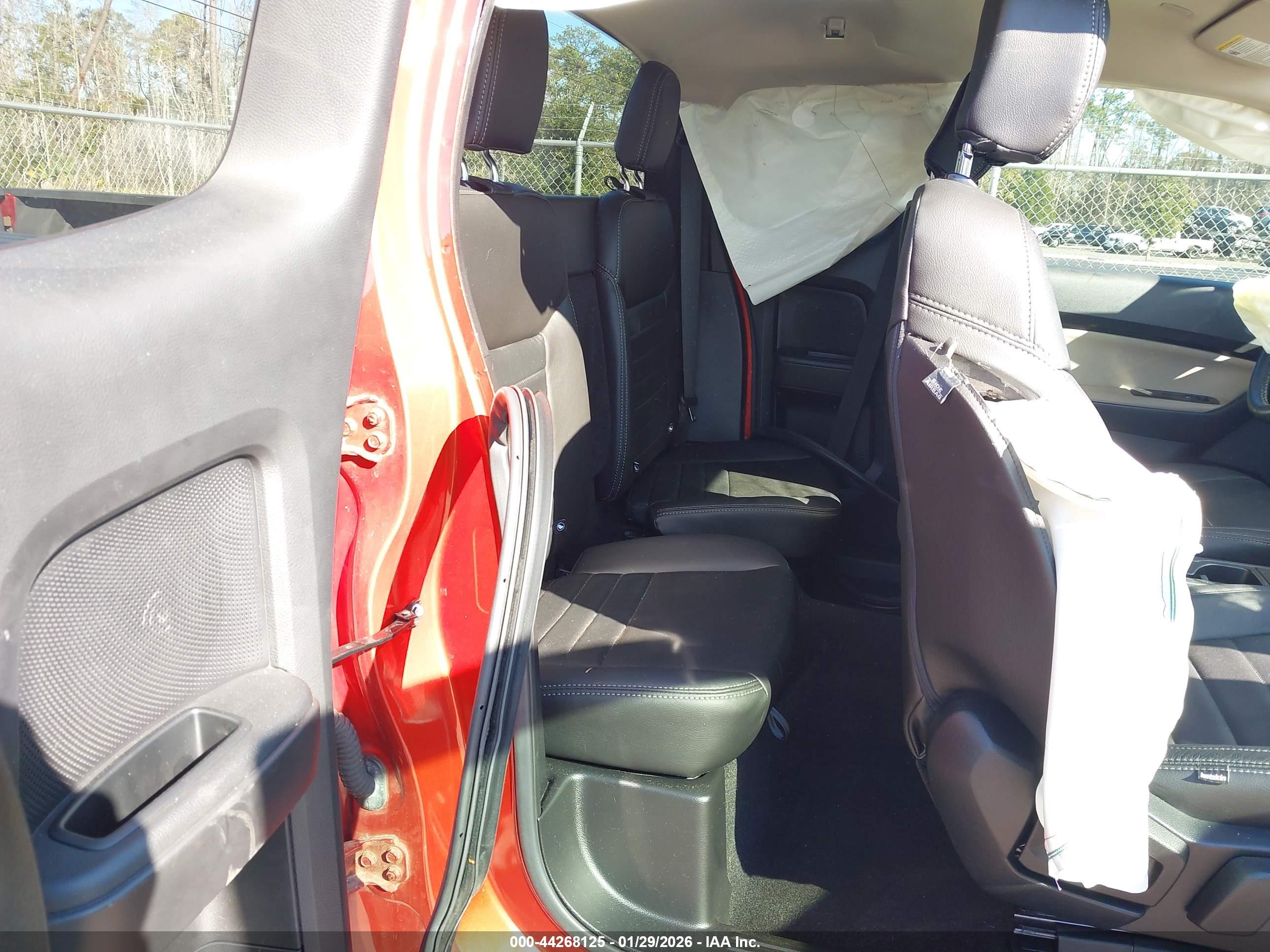 FORD RANGER image 8