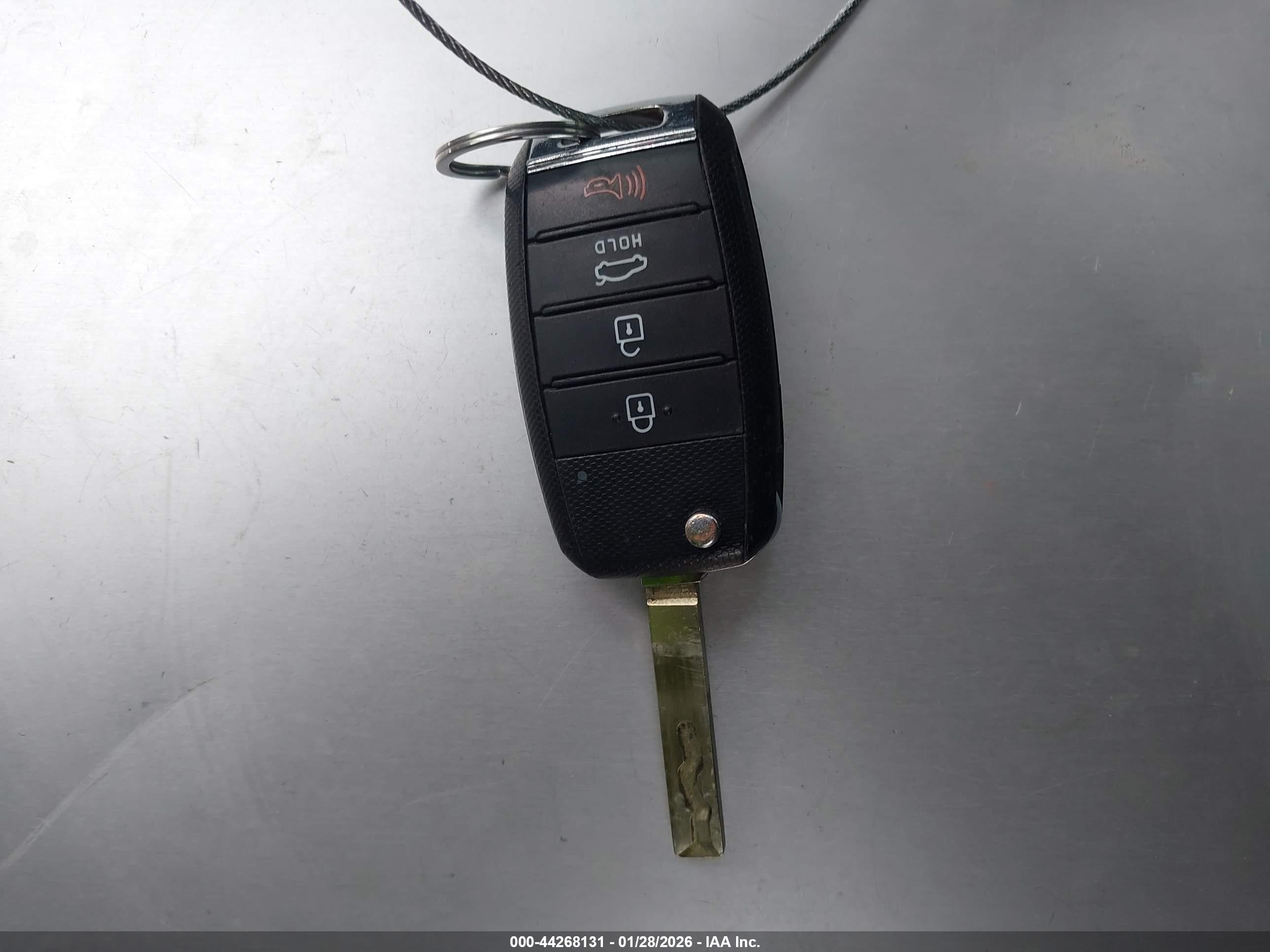 KIA RIO image 11