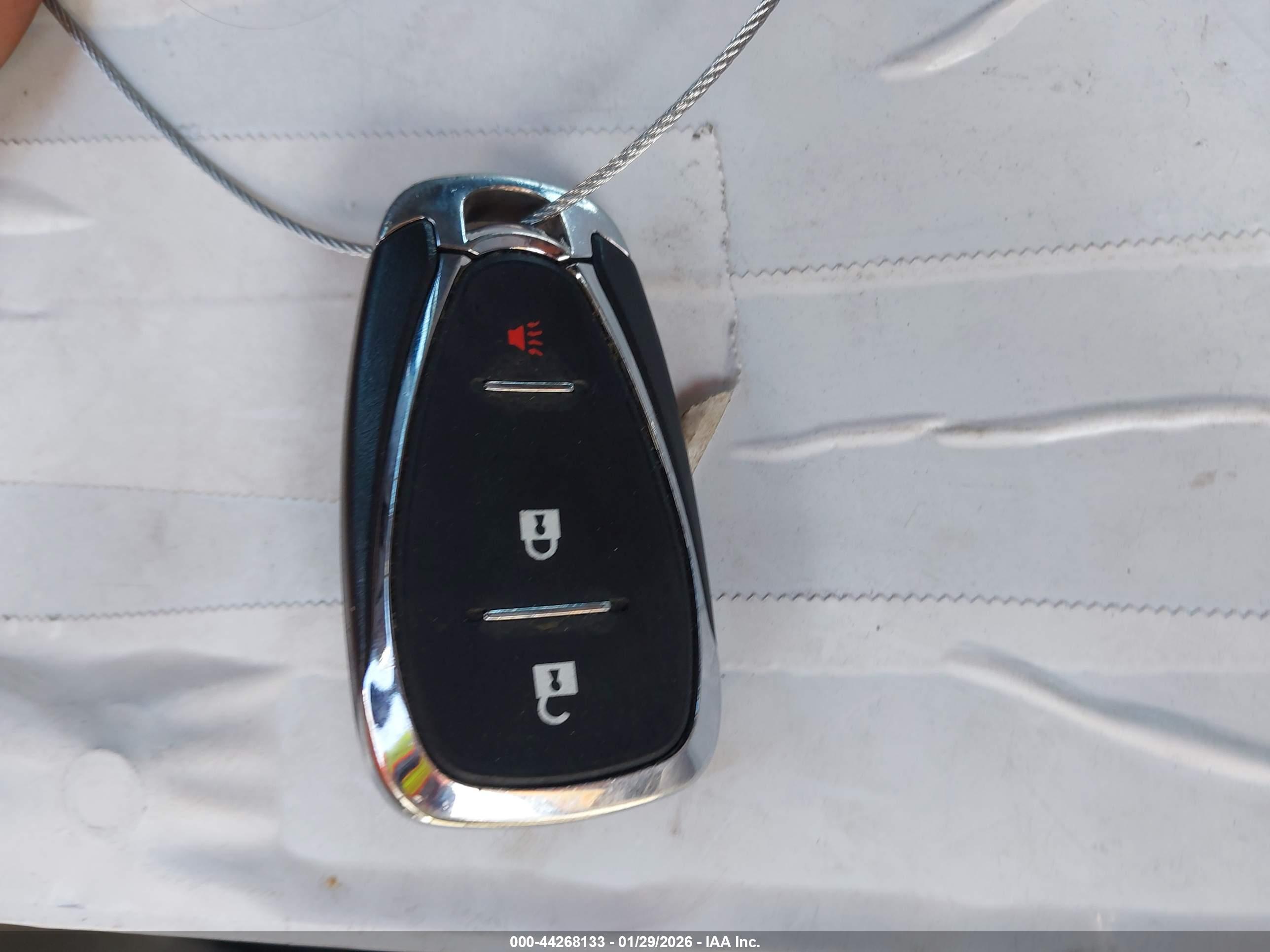 CHEVROLET EQUINOX image 11