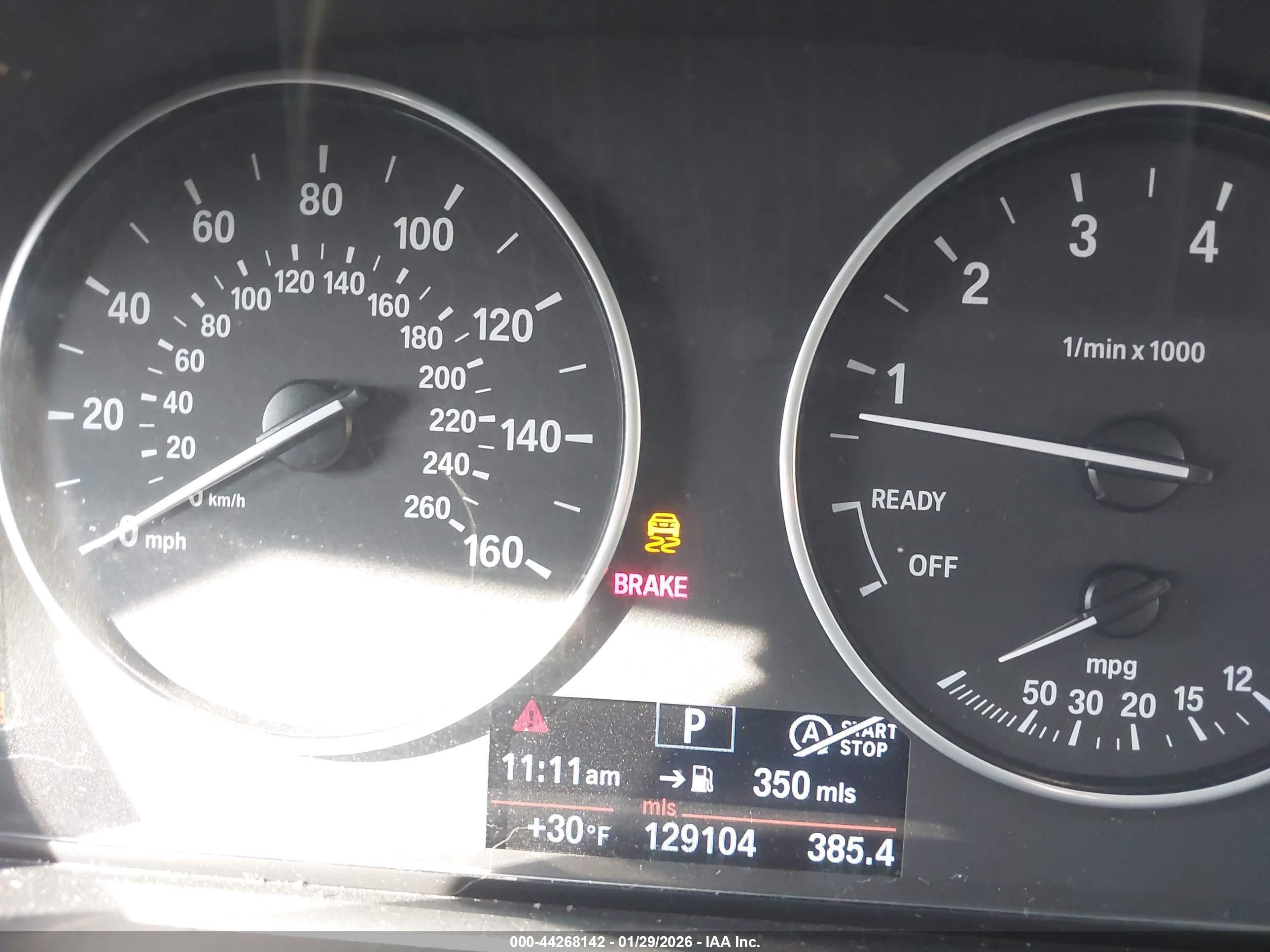 BMW 320I image 7