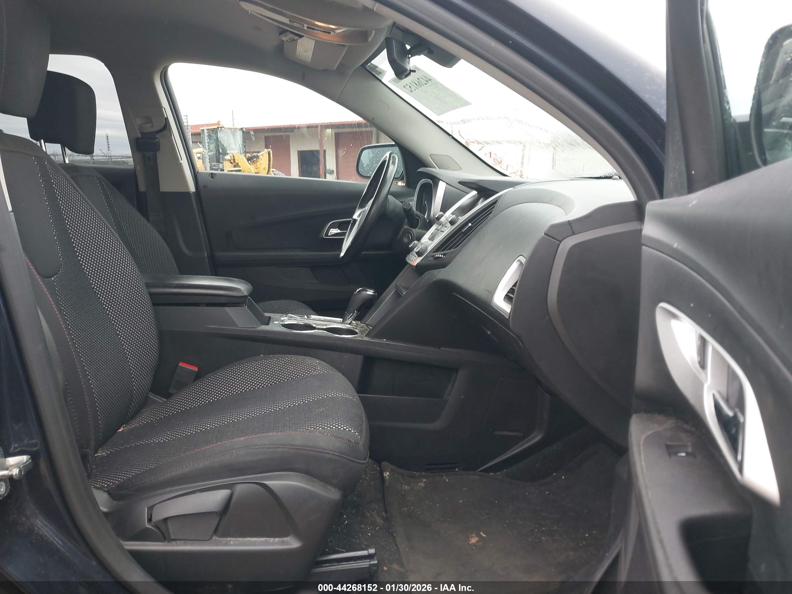 CHEVROLET EQUINOX image 5