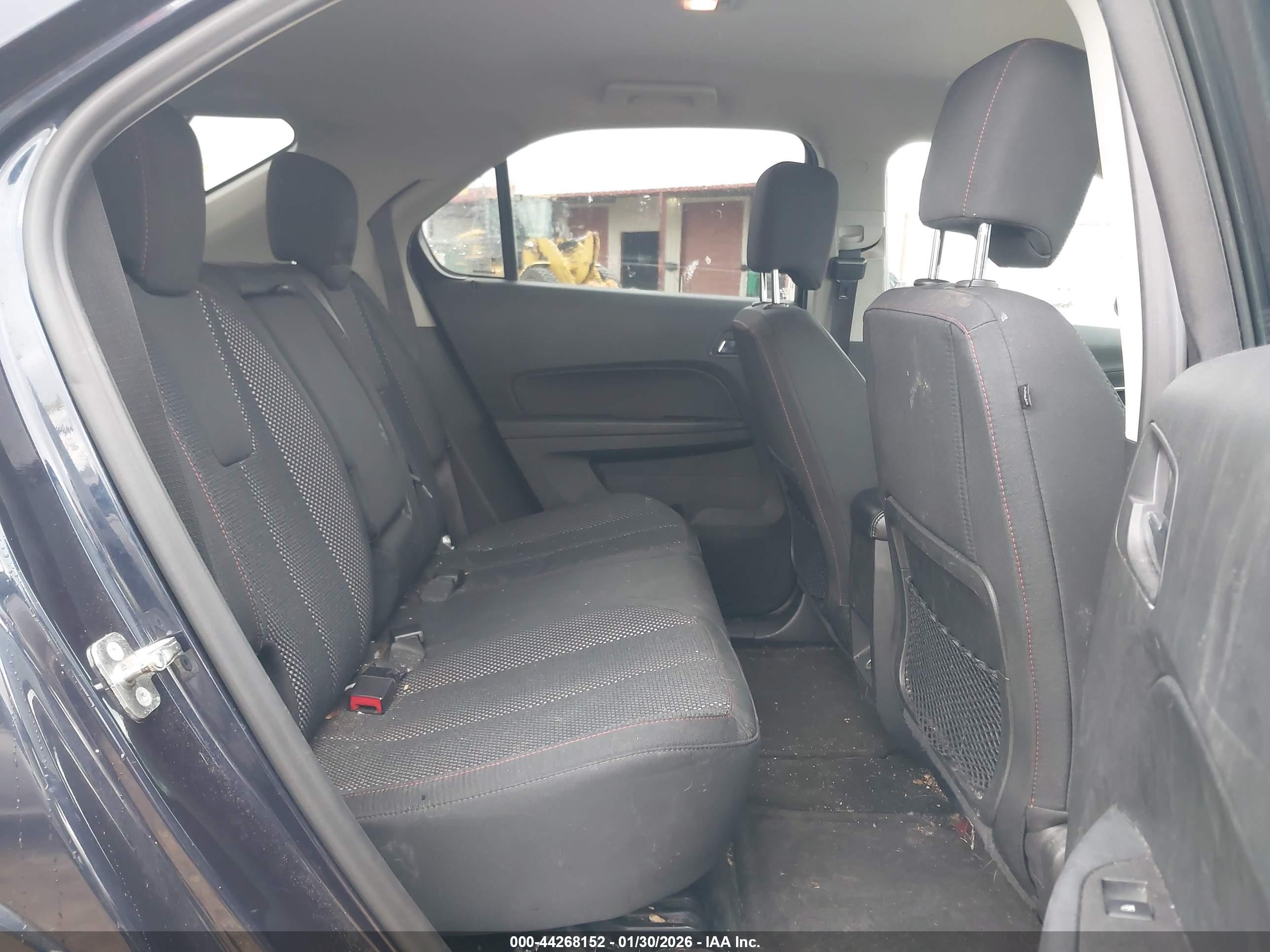 CHEVROLET EQUINOX image 8