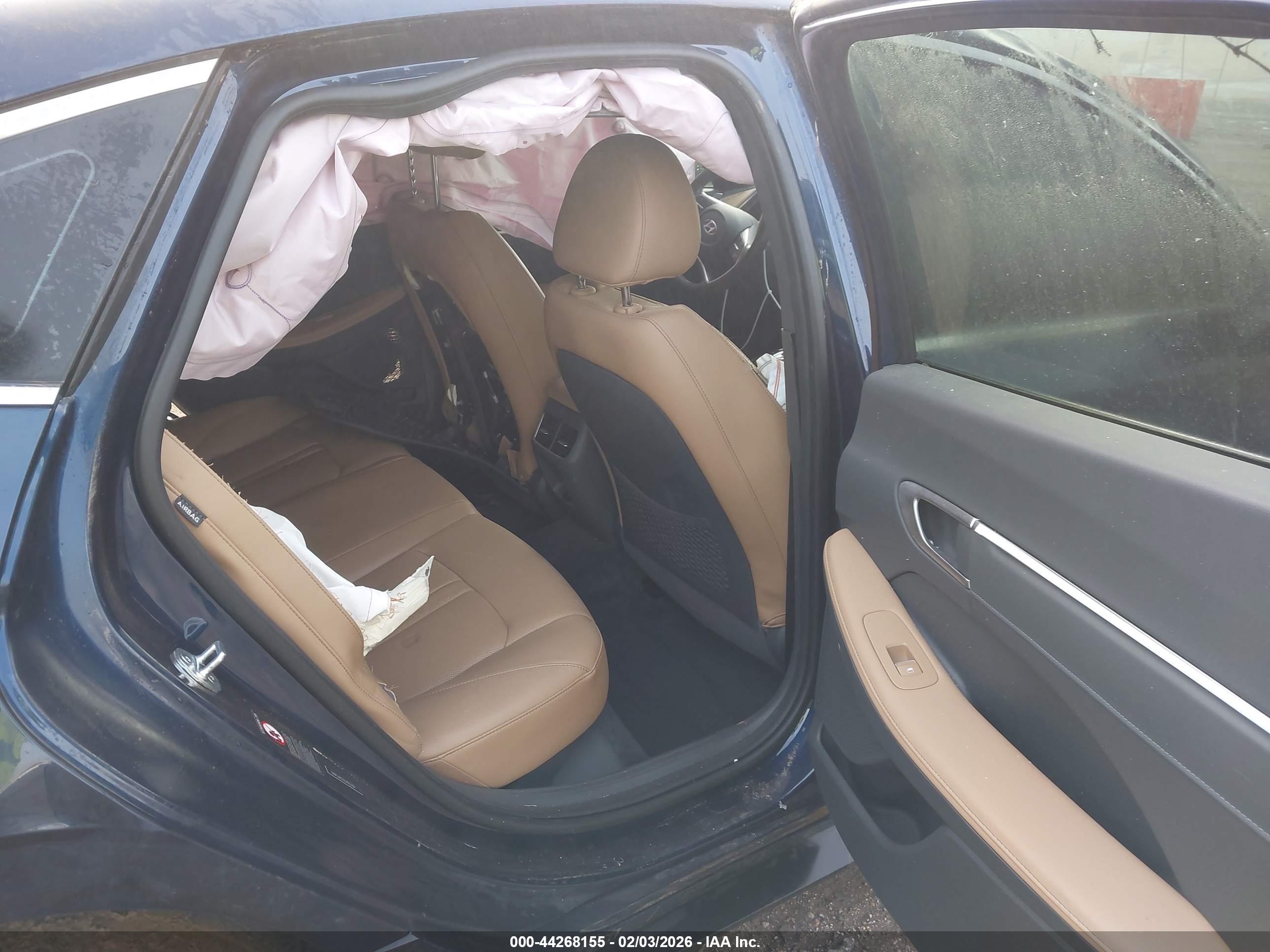 HYUNDAI SONATA image 8