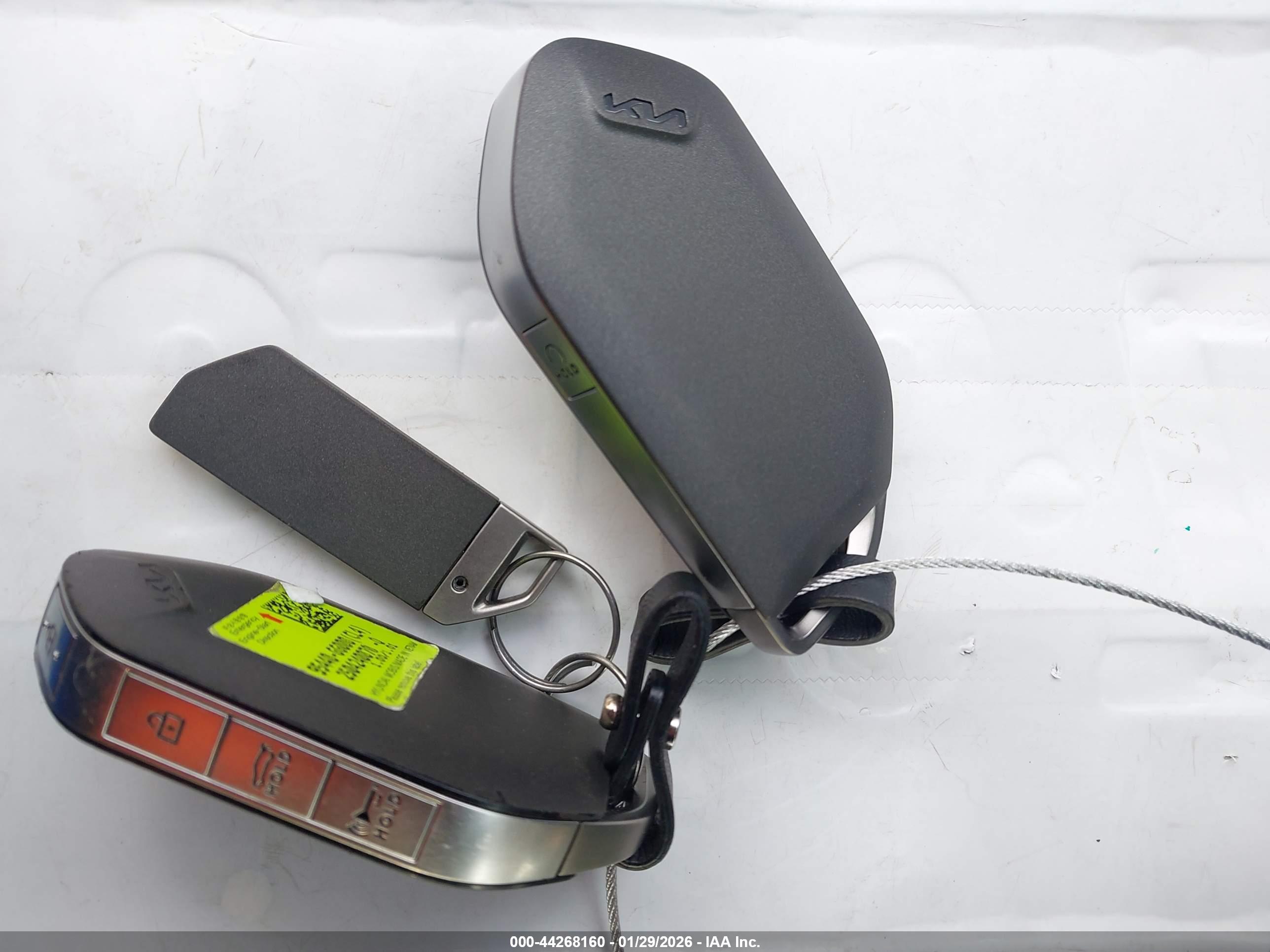 KIA K4 image 11
