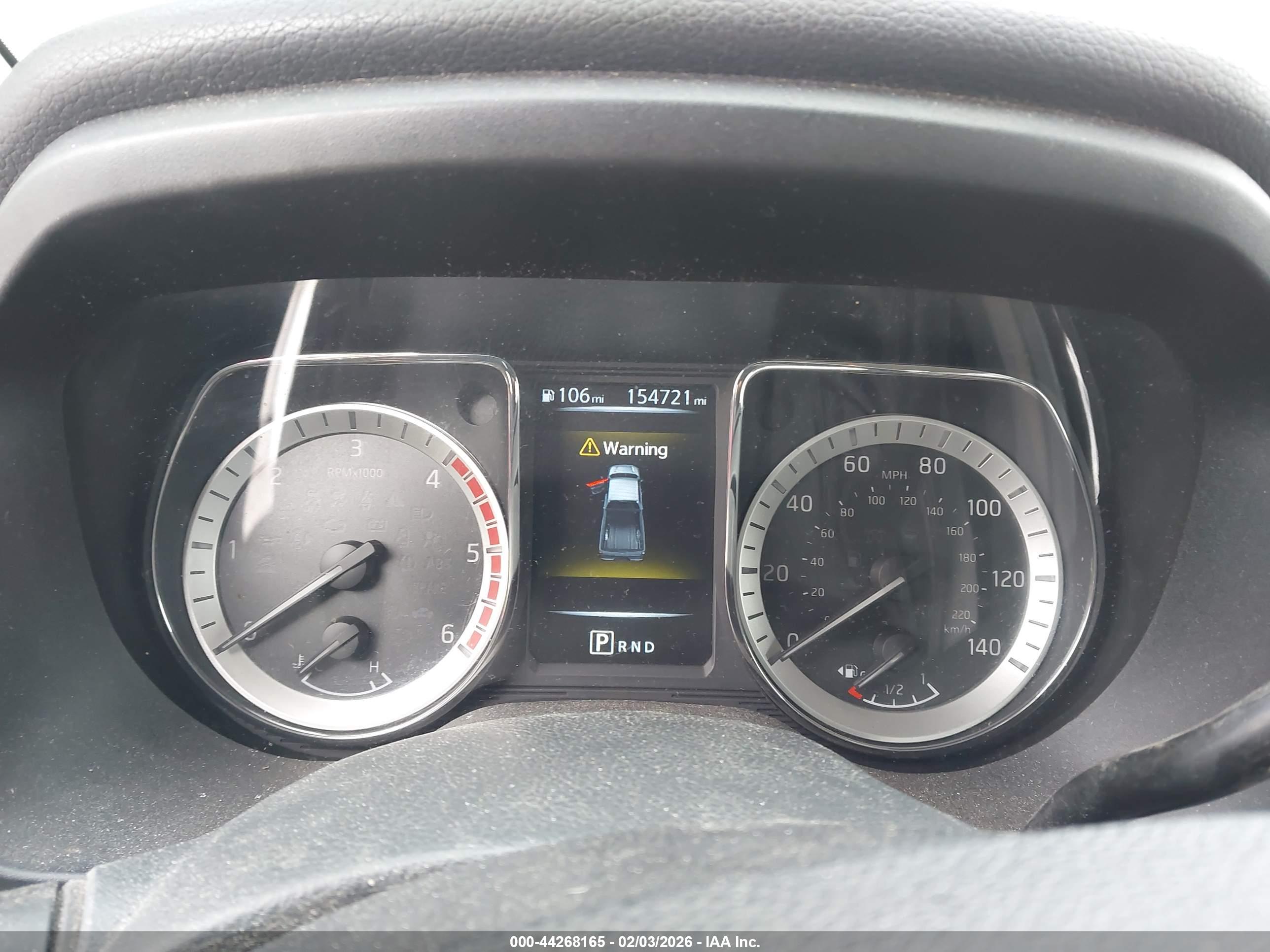 NISSAN TITAN image 7