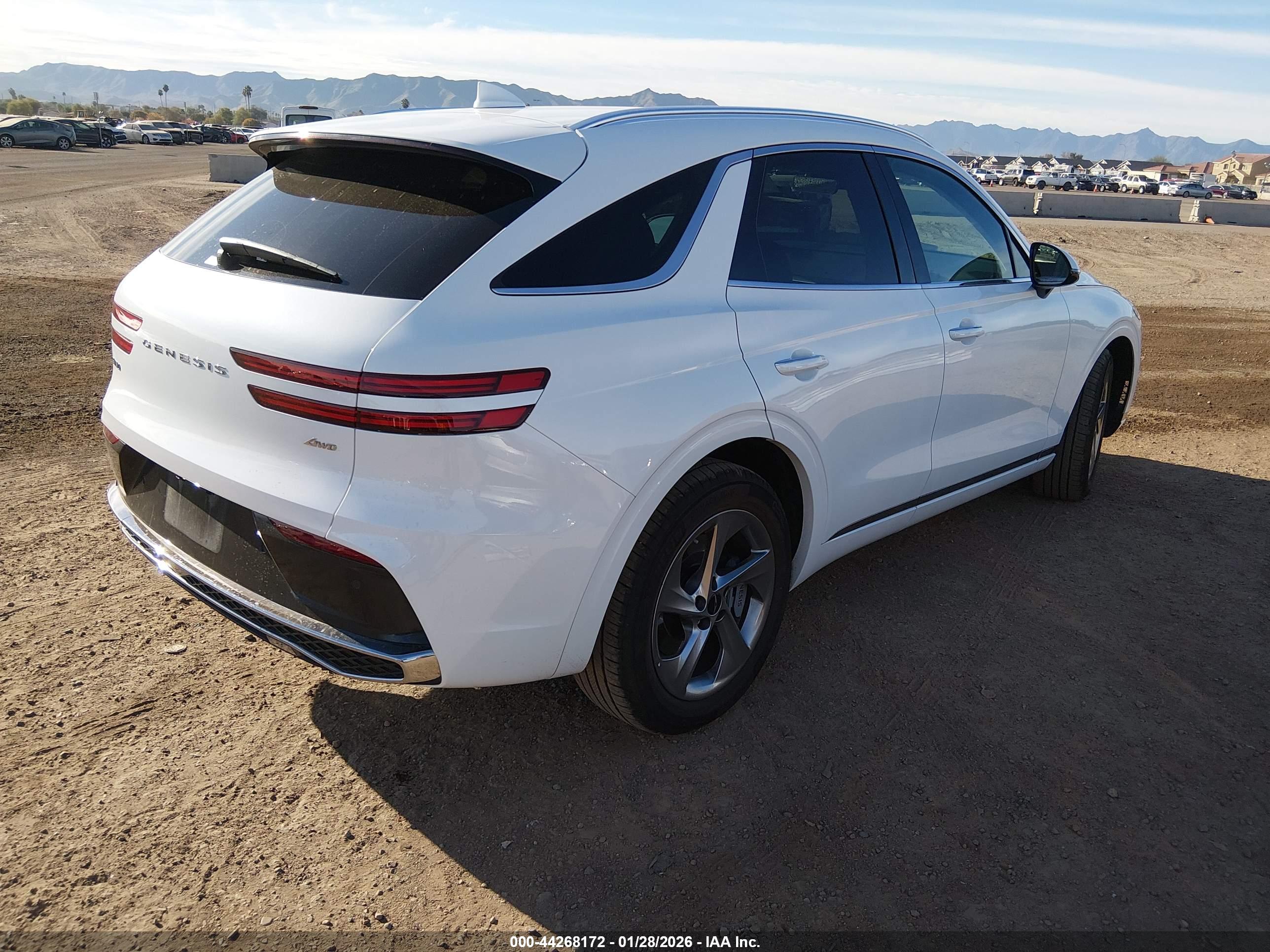 GENESIS GV70 image 4