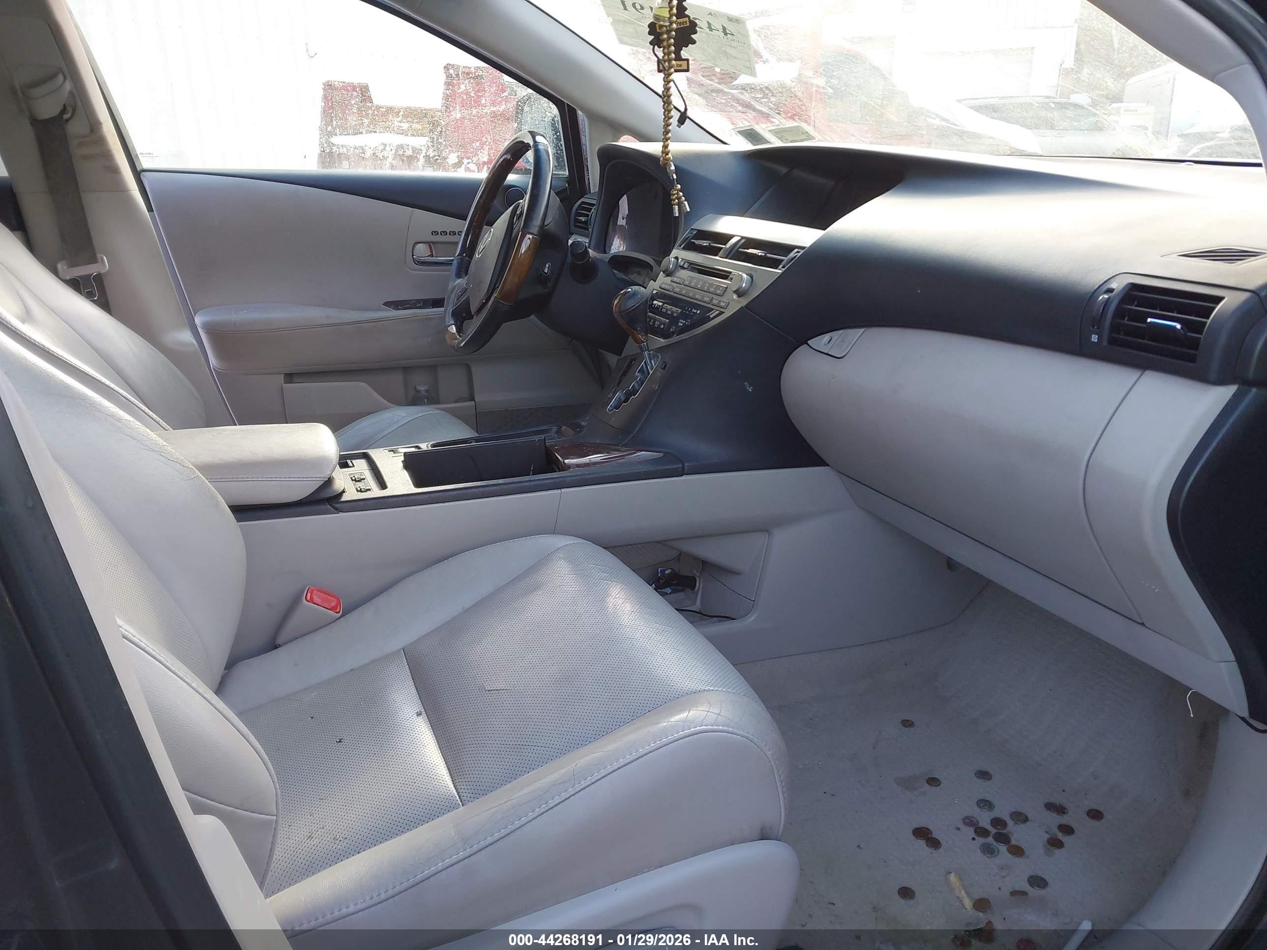 LEXUS RX image 5