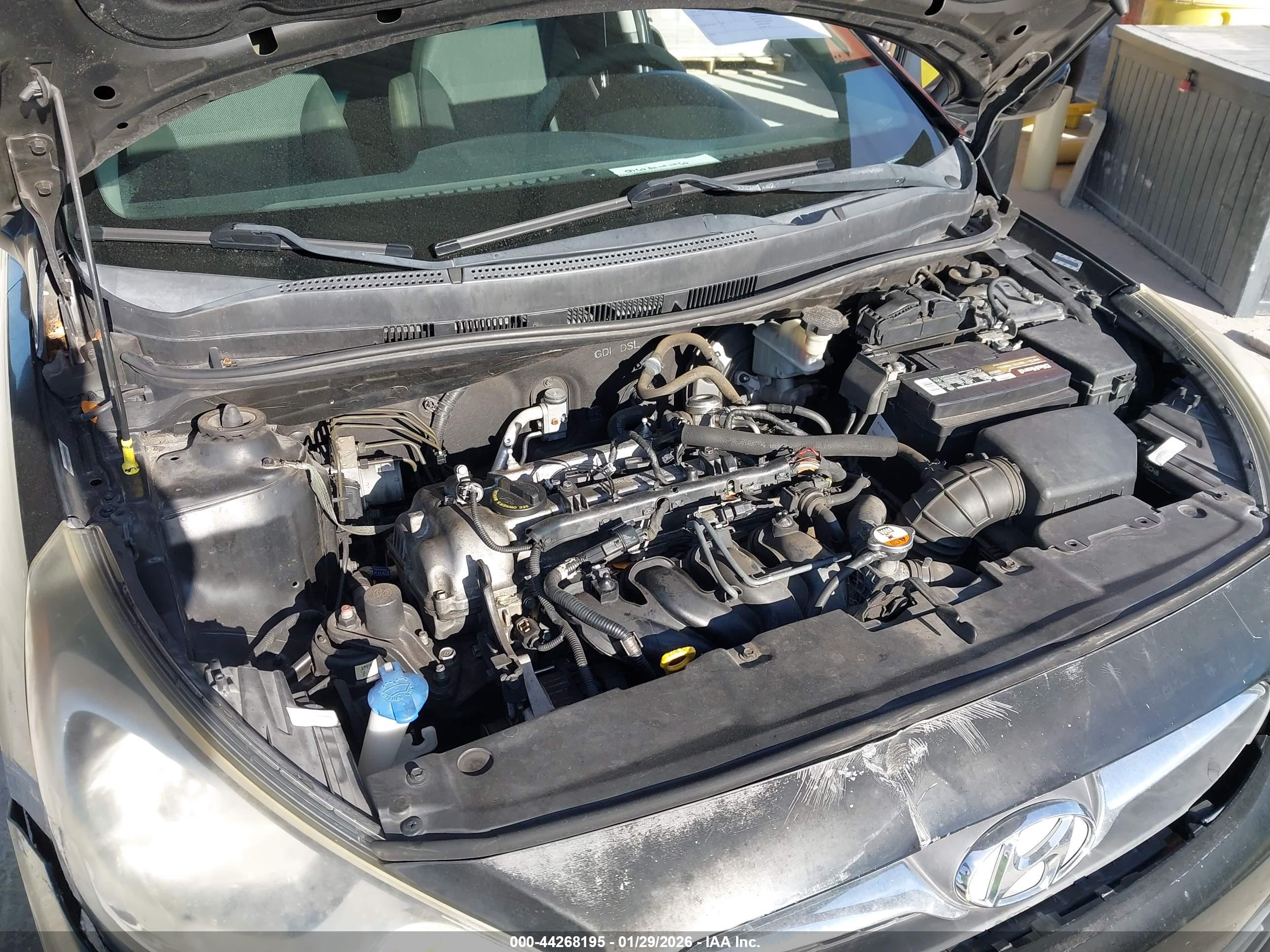 HYUNDAI ACCENT image 10