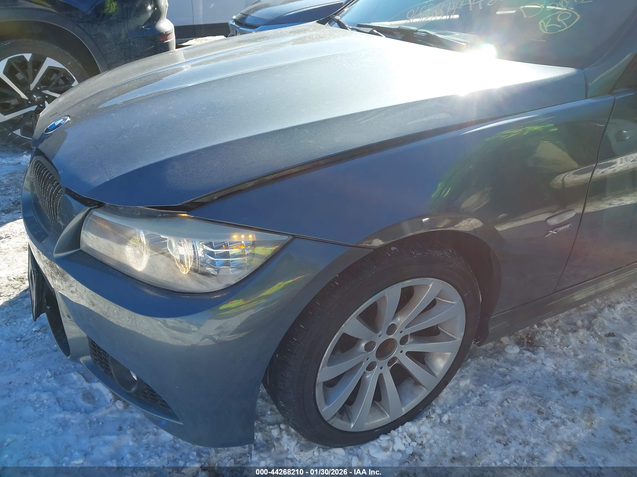BMW 328I image 6