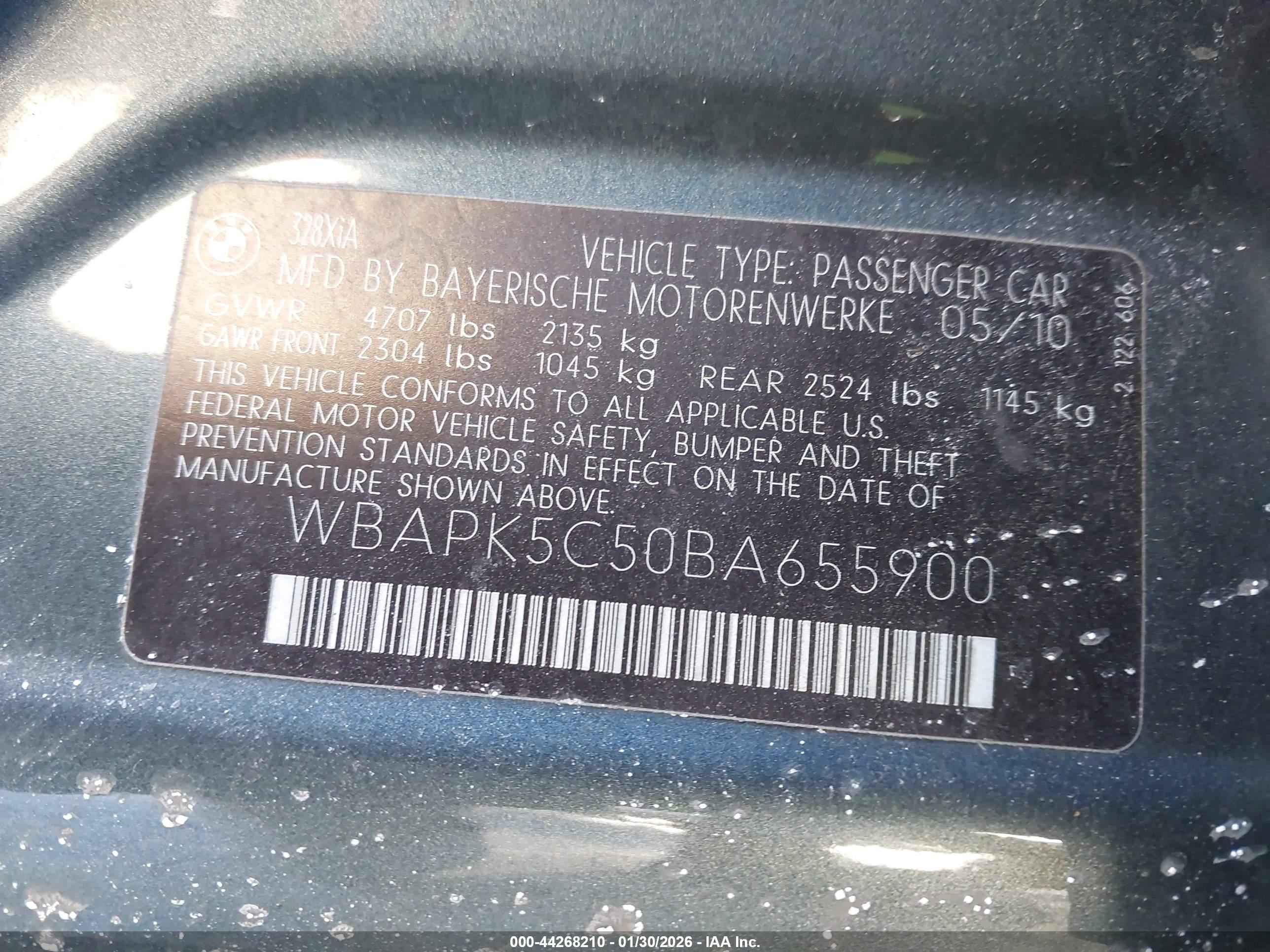 BMW 328I image 9