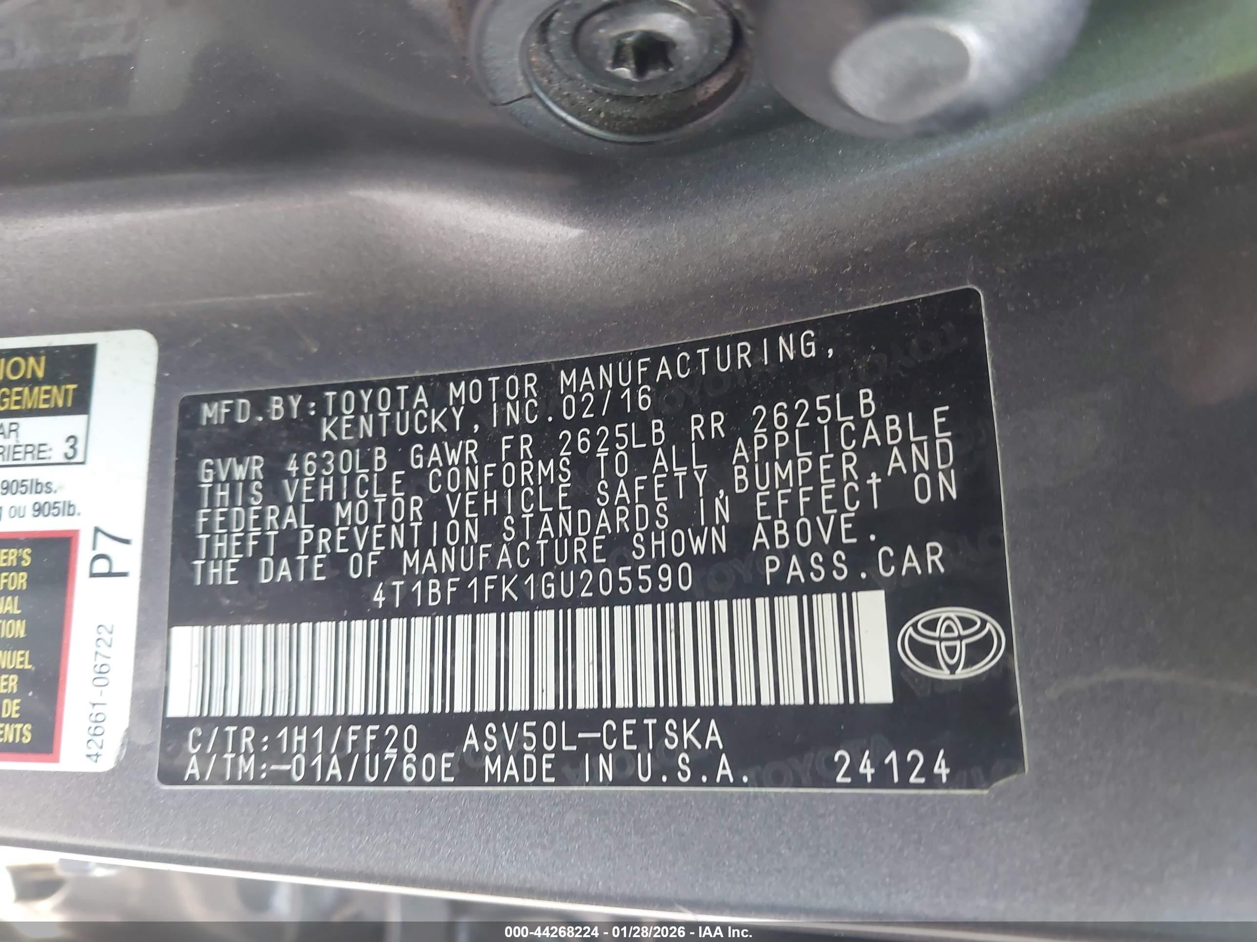 TOYOTA CAMRY image 9
