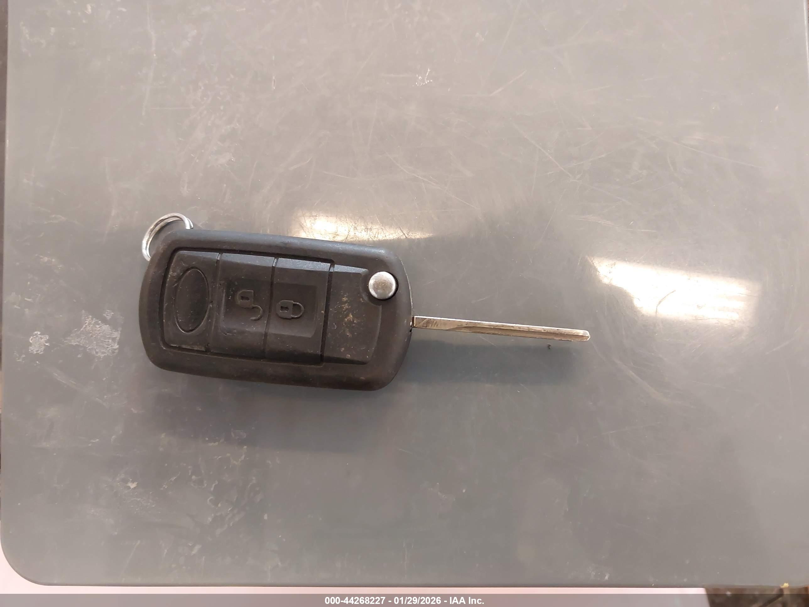 LAND ROVER image 11