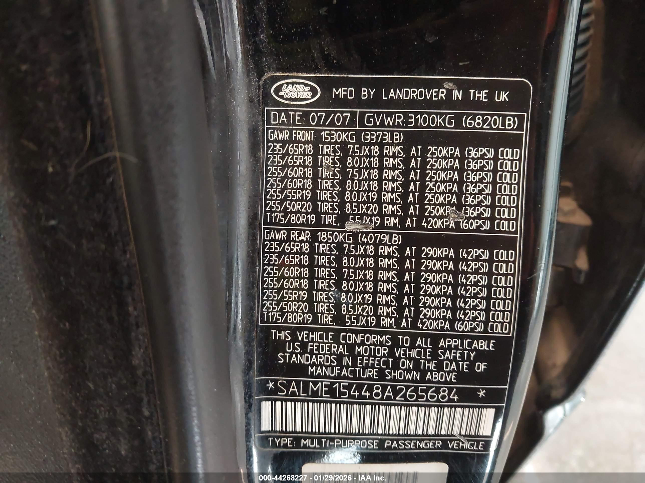 LAND ROVER image 9