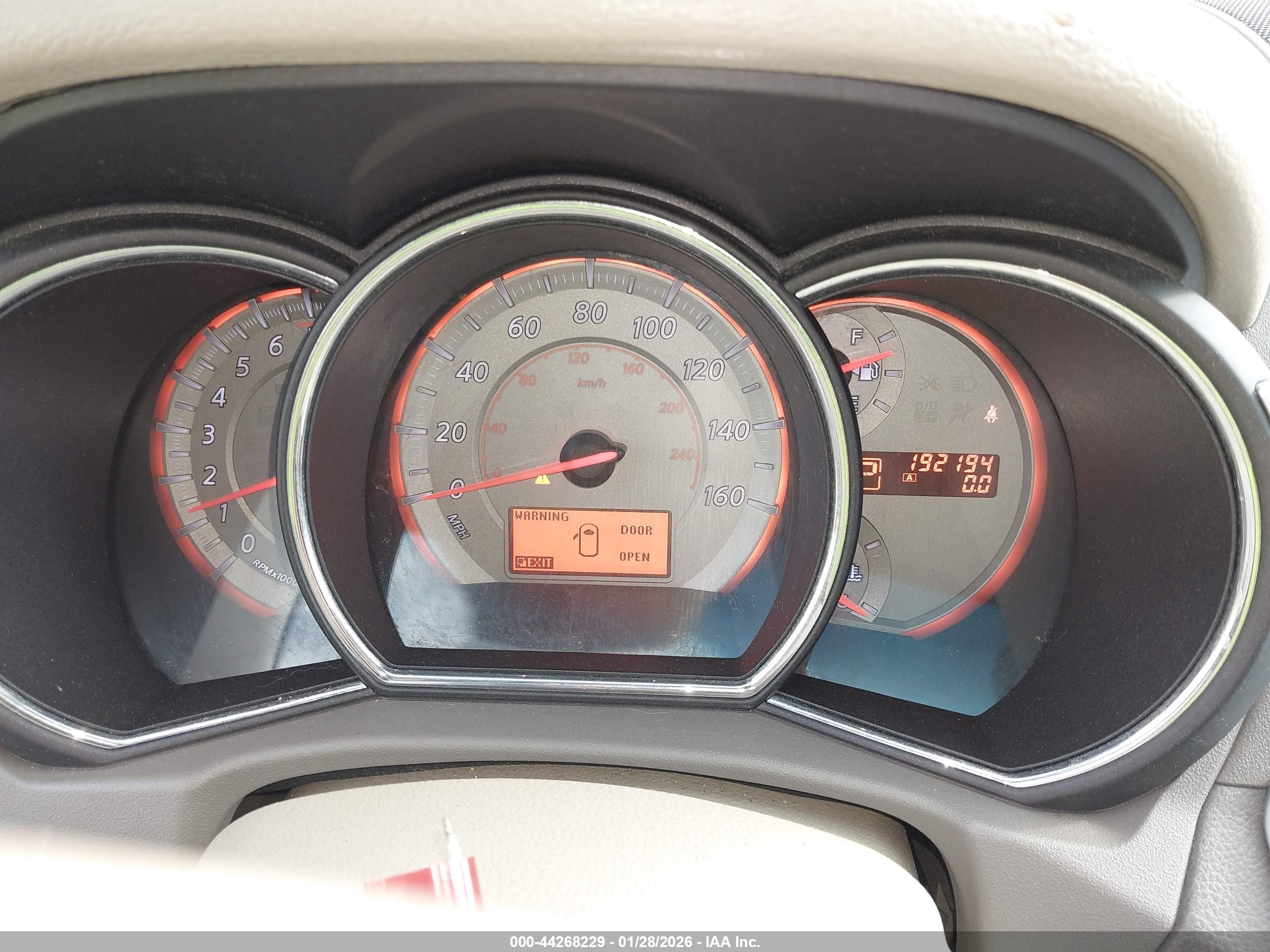 NISSAN MURANO image 7