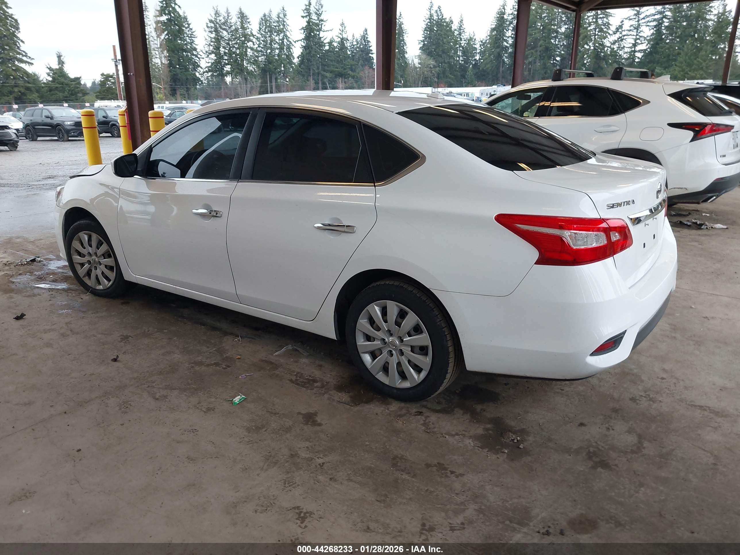 NISSAN SENTRA image 3