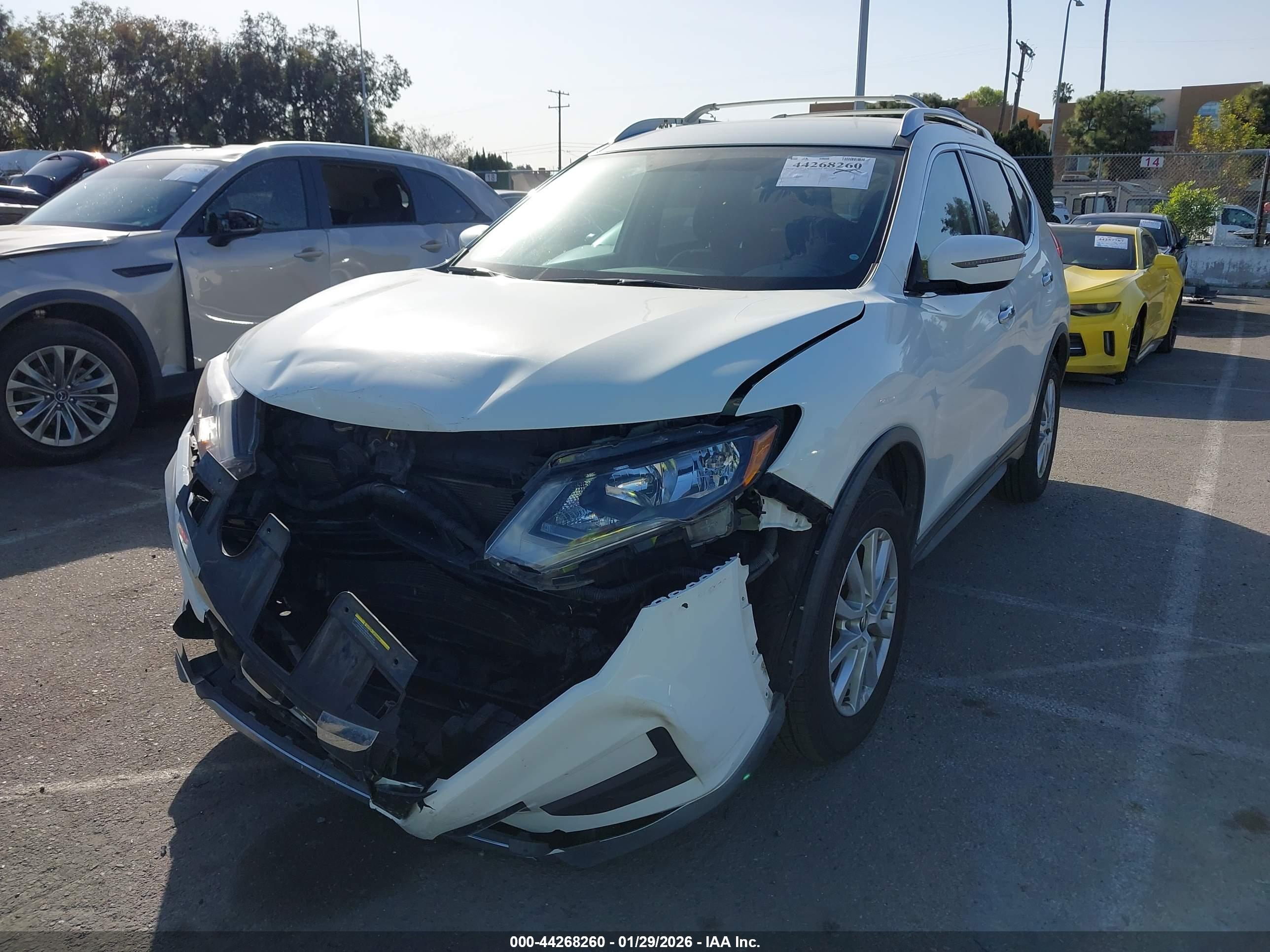 NISSAN ROGUE image 2