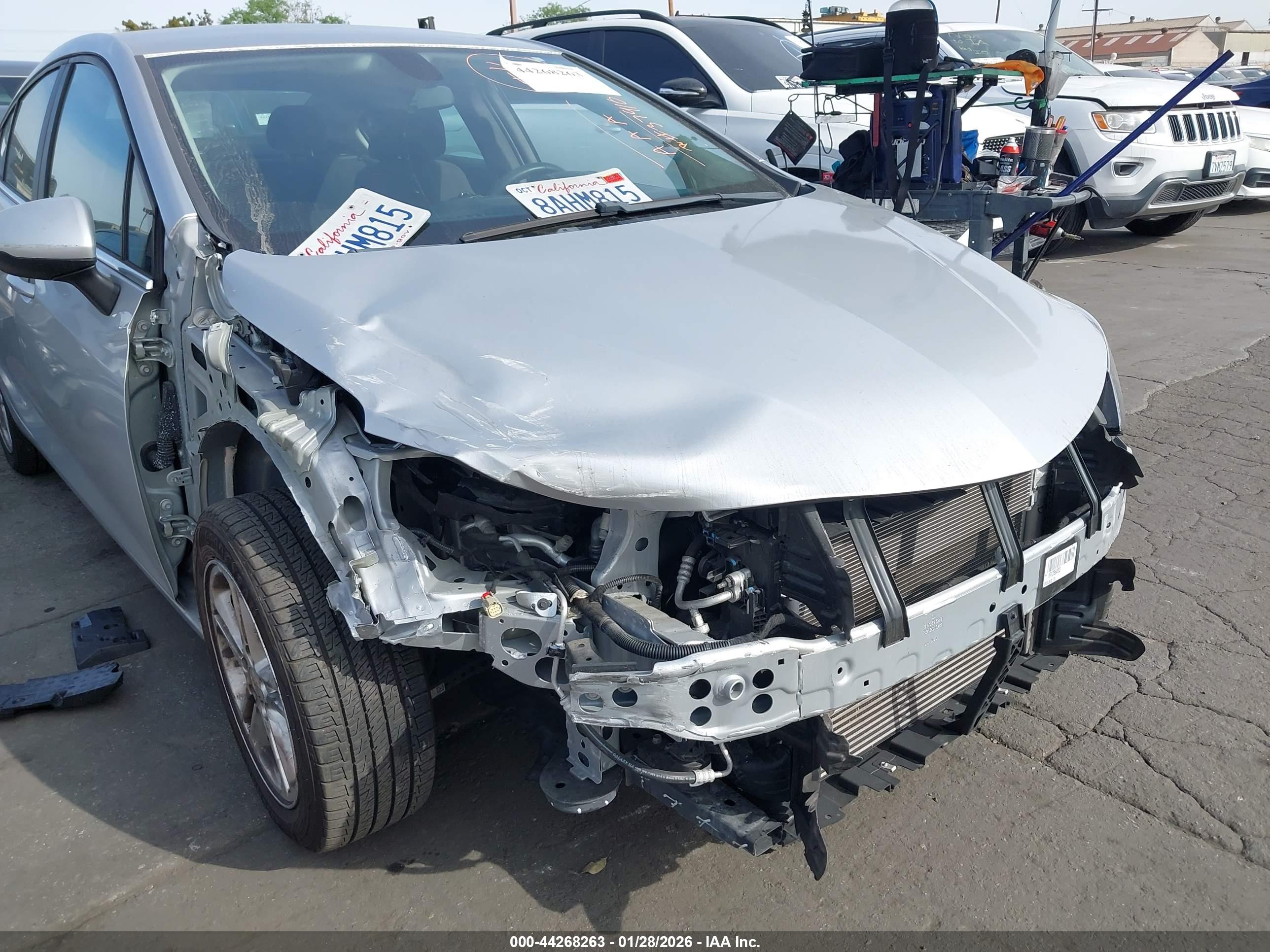 CHEVROLET CRUZE image 6