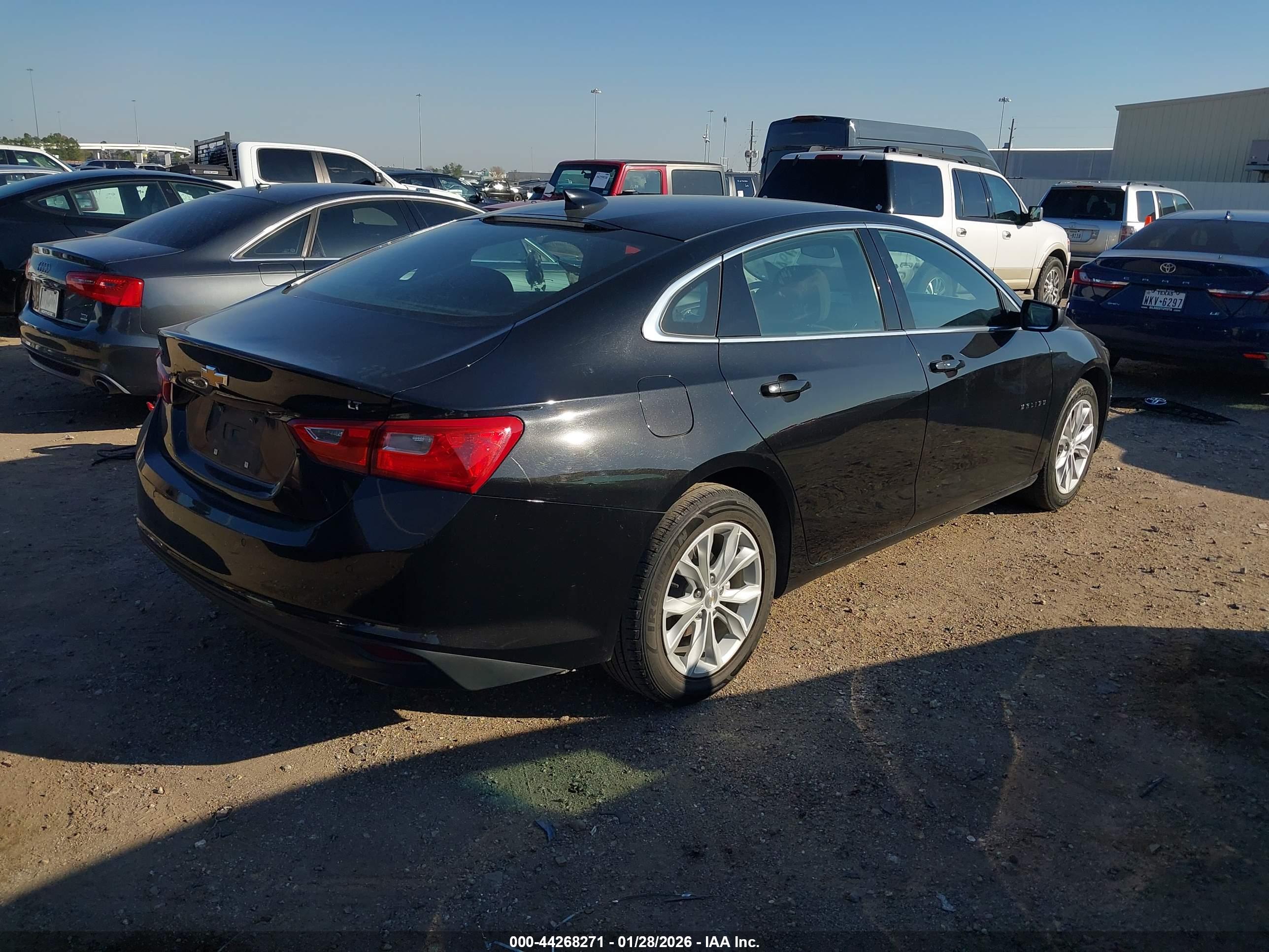 CHEVROLET MALIBU image 4