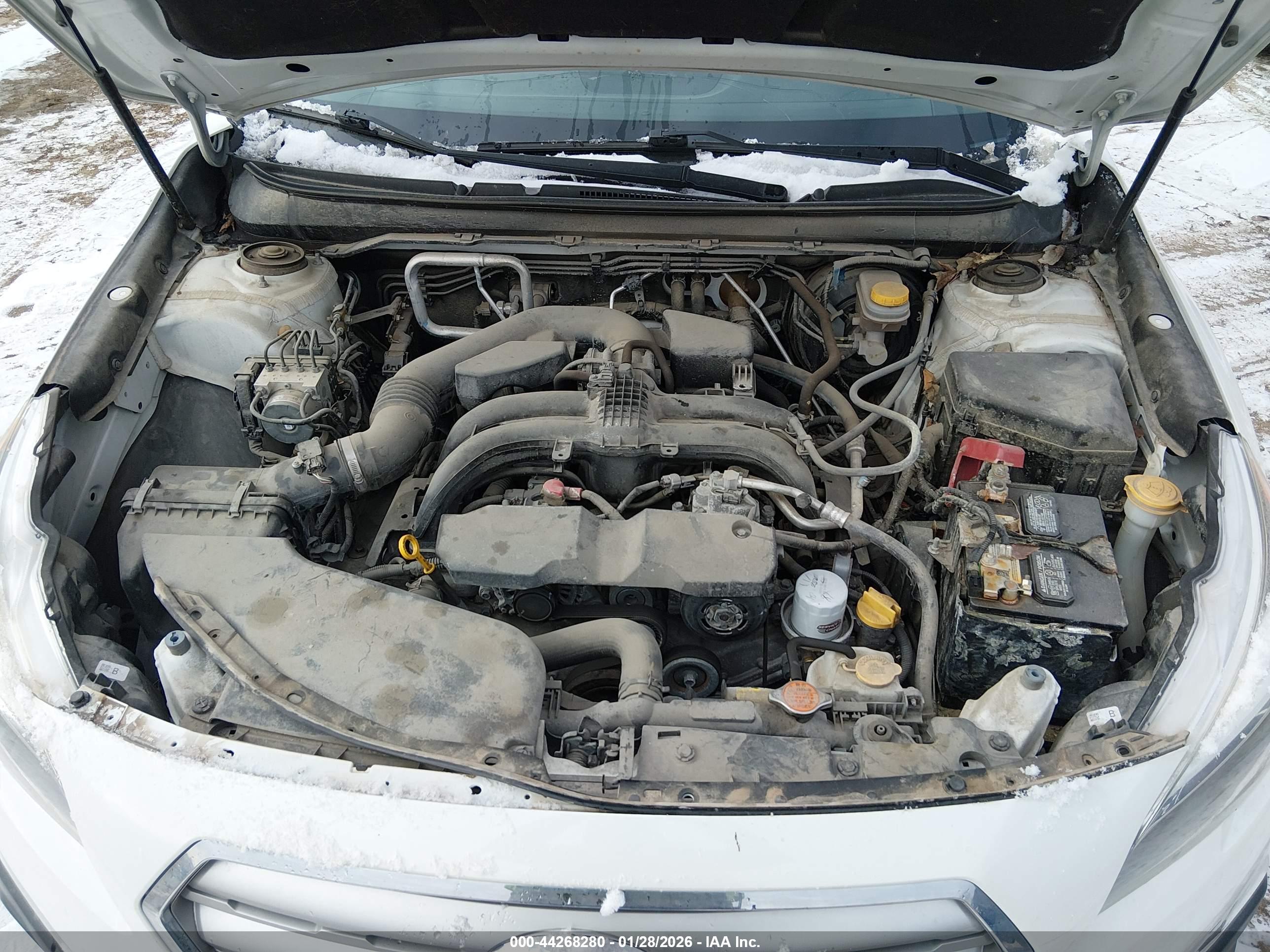SUBARU OUTBACK image 10