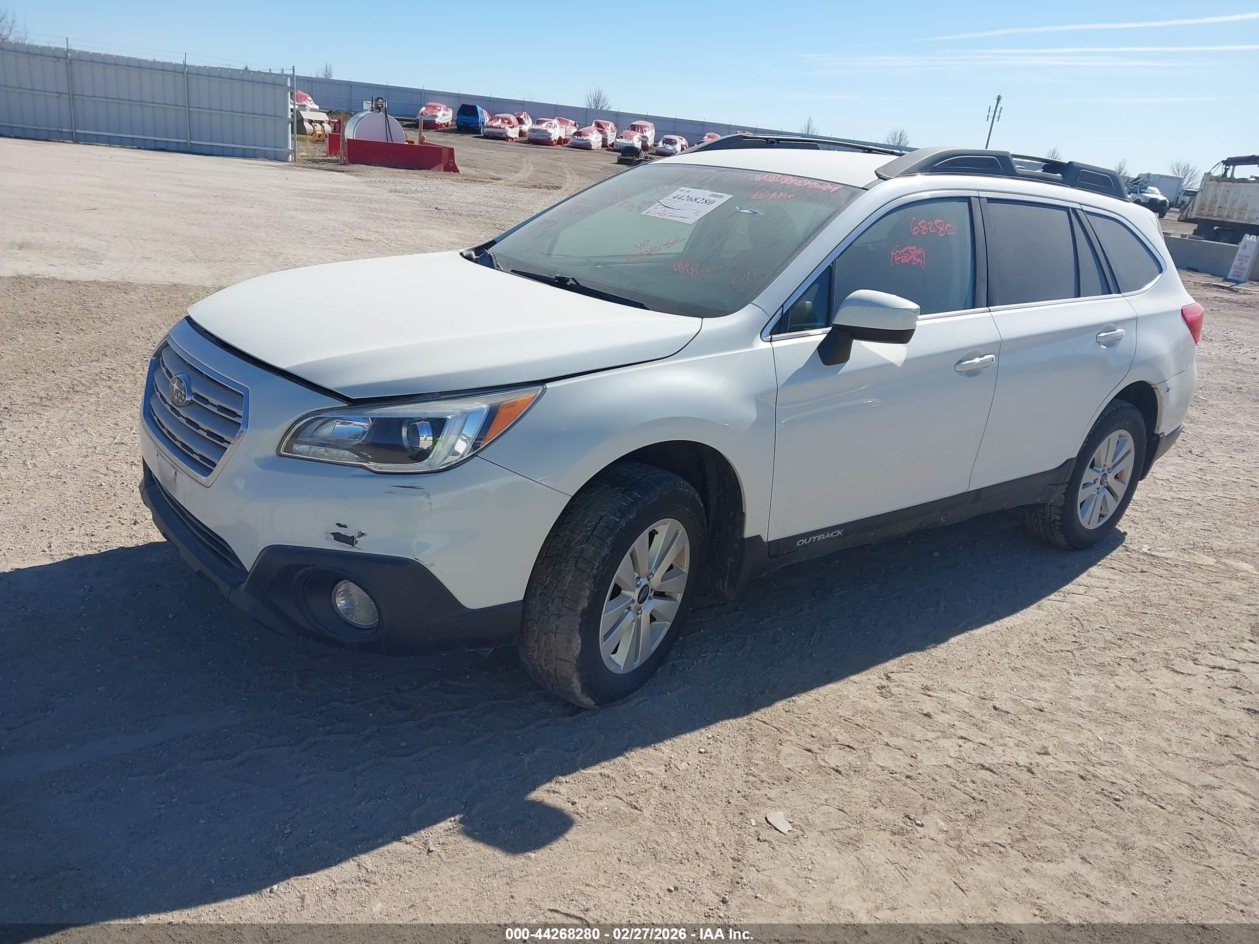 SUBARU OUTBACK image 2