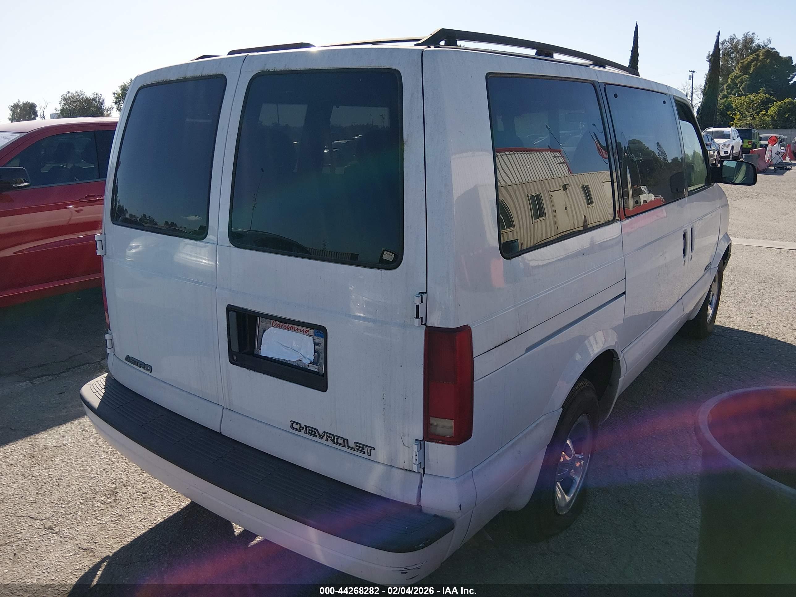 CHEVROLET ASTRO image 4