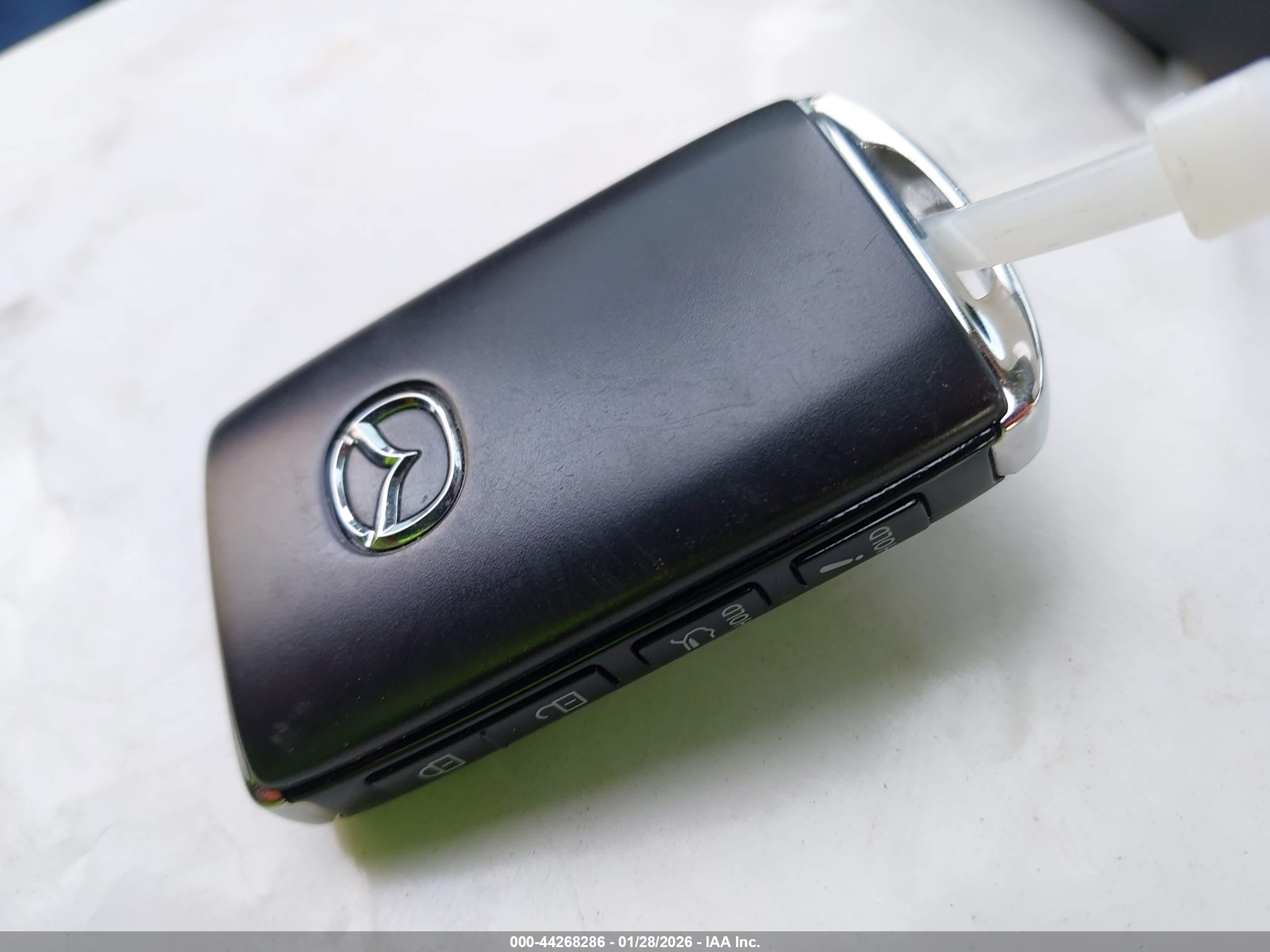 MAZDA CX-5 image 11
