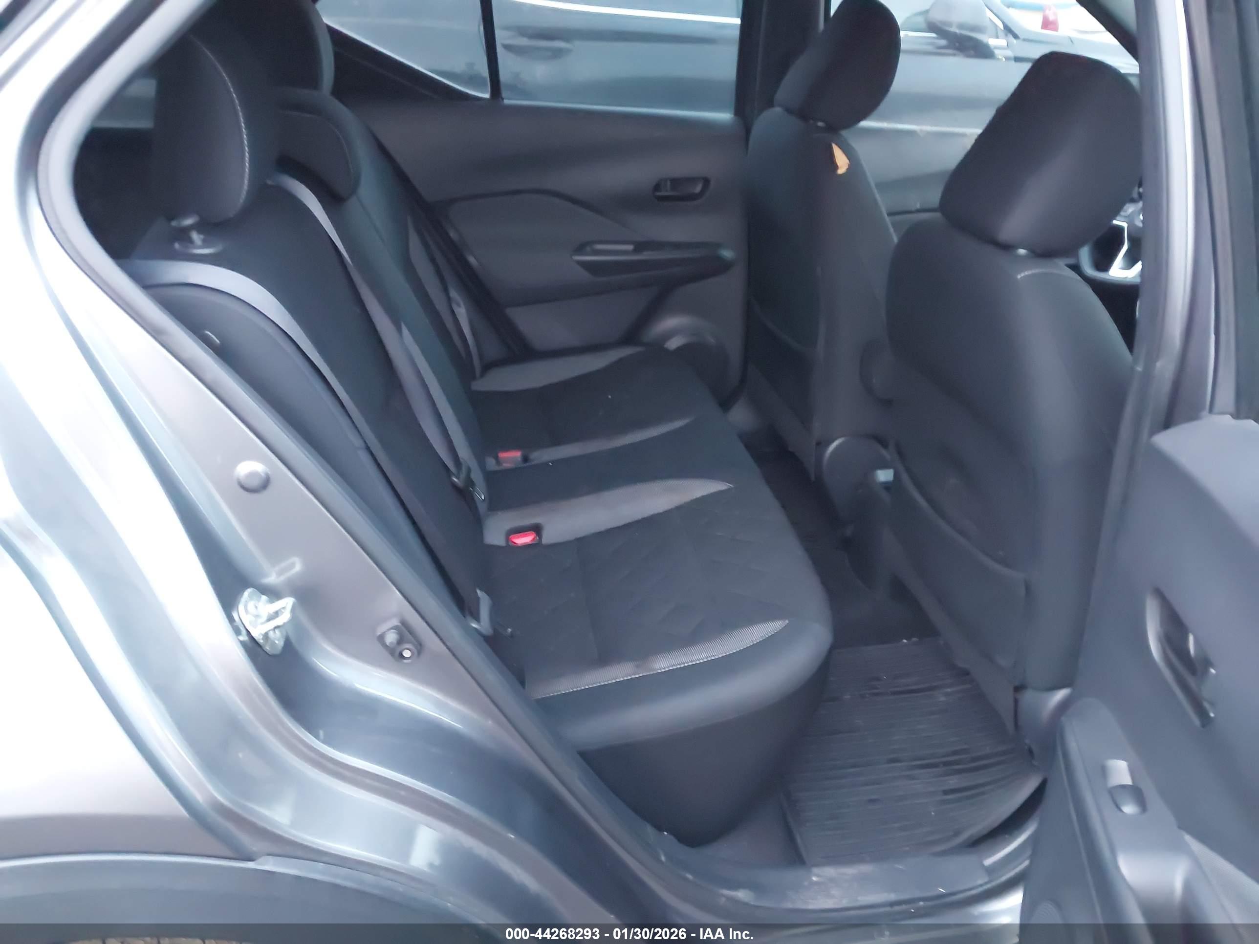 NISSAN KICKS image 8