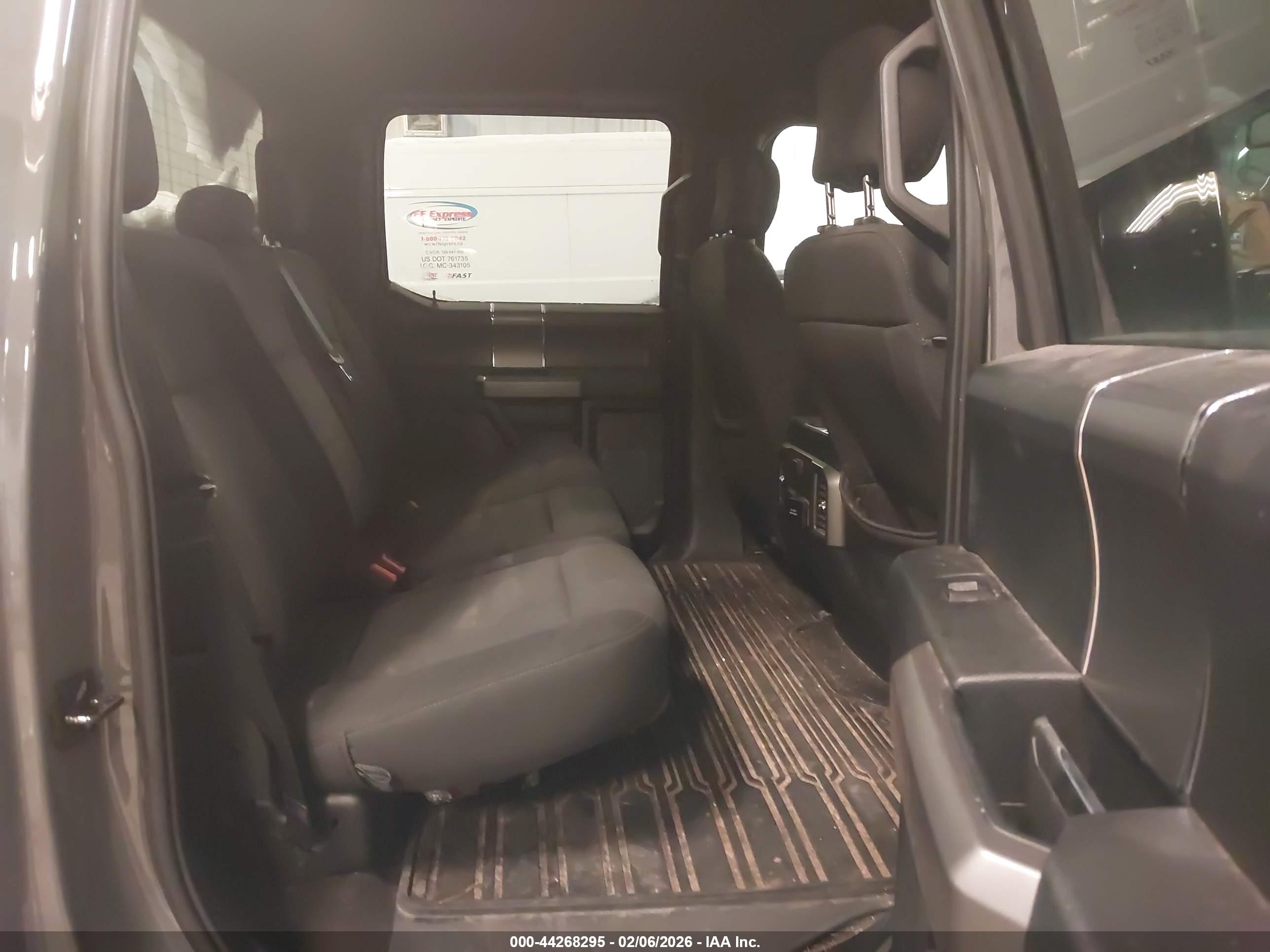 FORD F-150 image 8